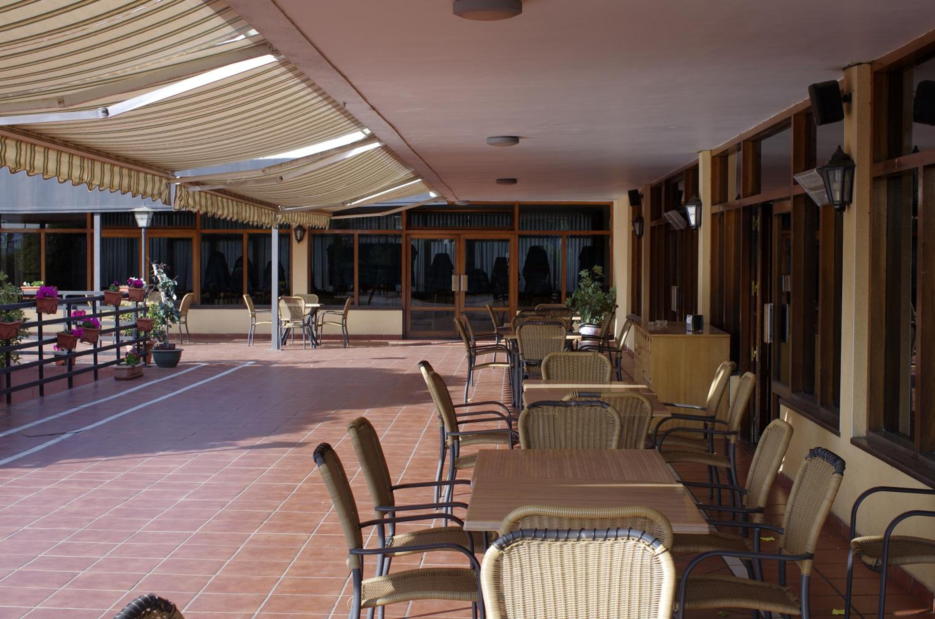 Getafe Vacations - Hotel Los Olivos - Property Image 1
