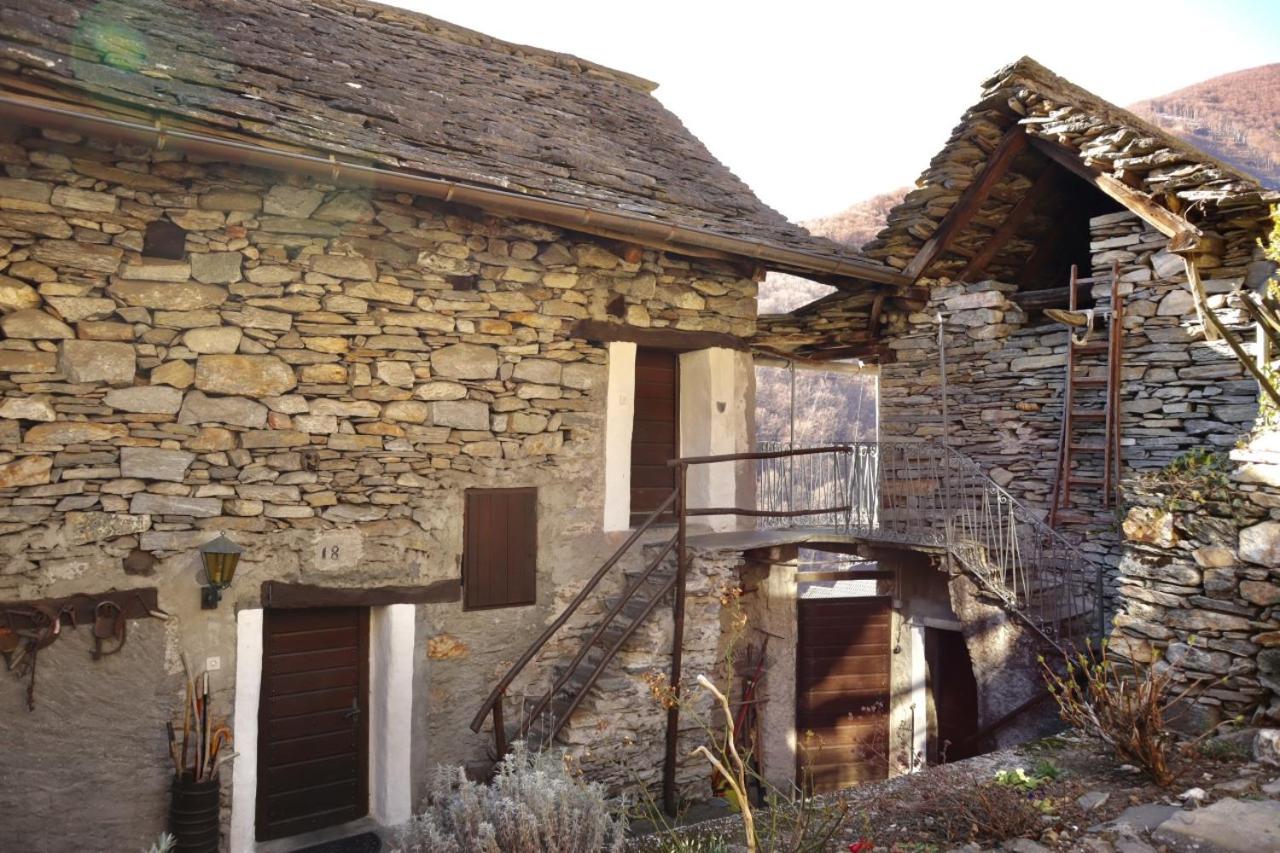 Casa Bruja Tradizionale Rustico Ticinese