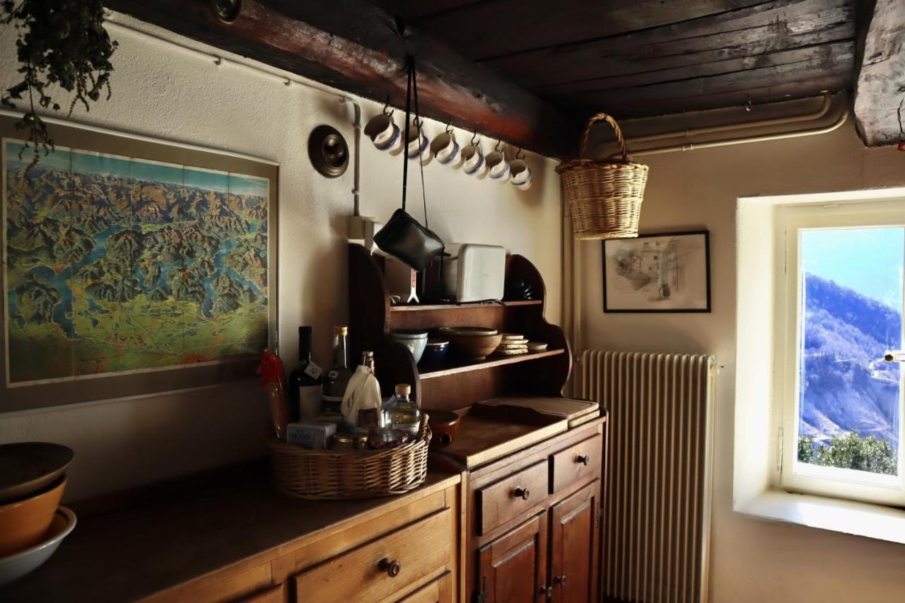 Casa Bruja Tradizionale Rustico Ticinese