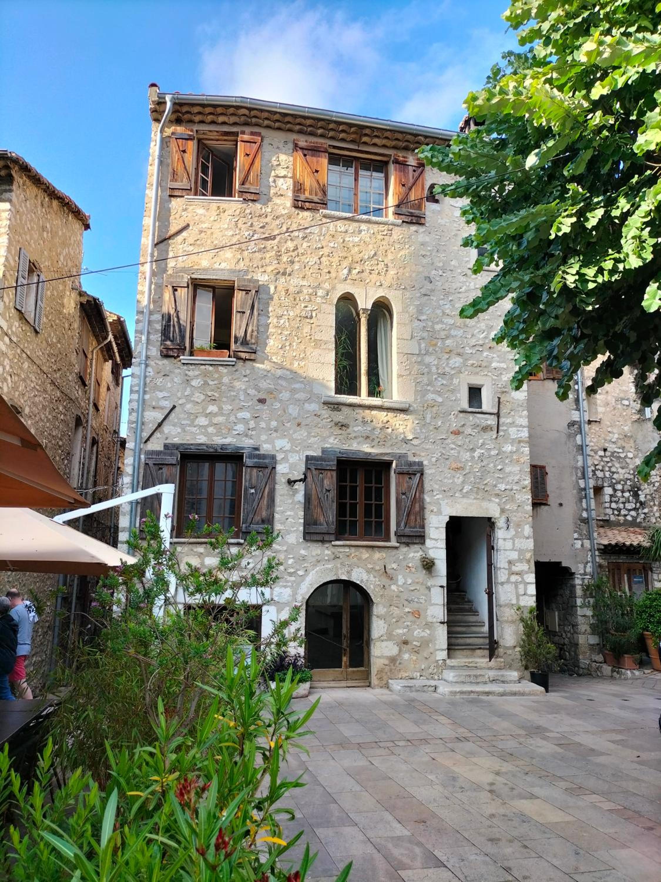 Photo 22