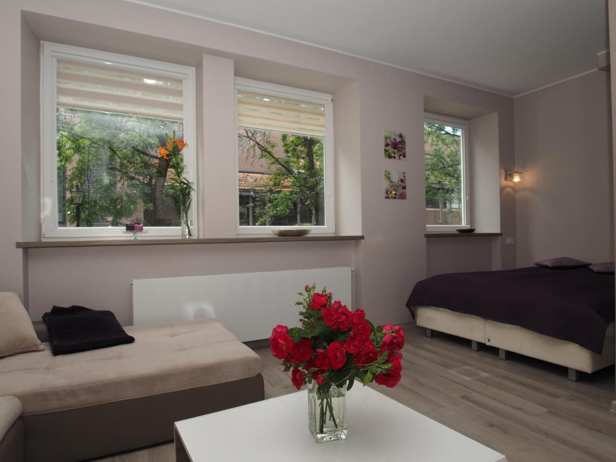 Grand-Tourist Apartments K2004 Simple Rest view 4