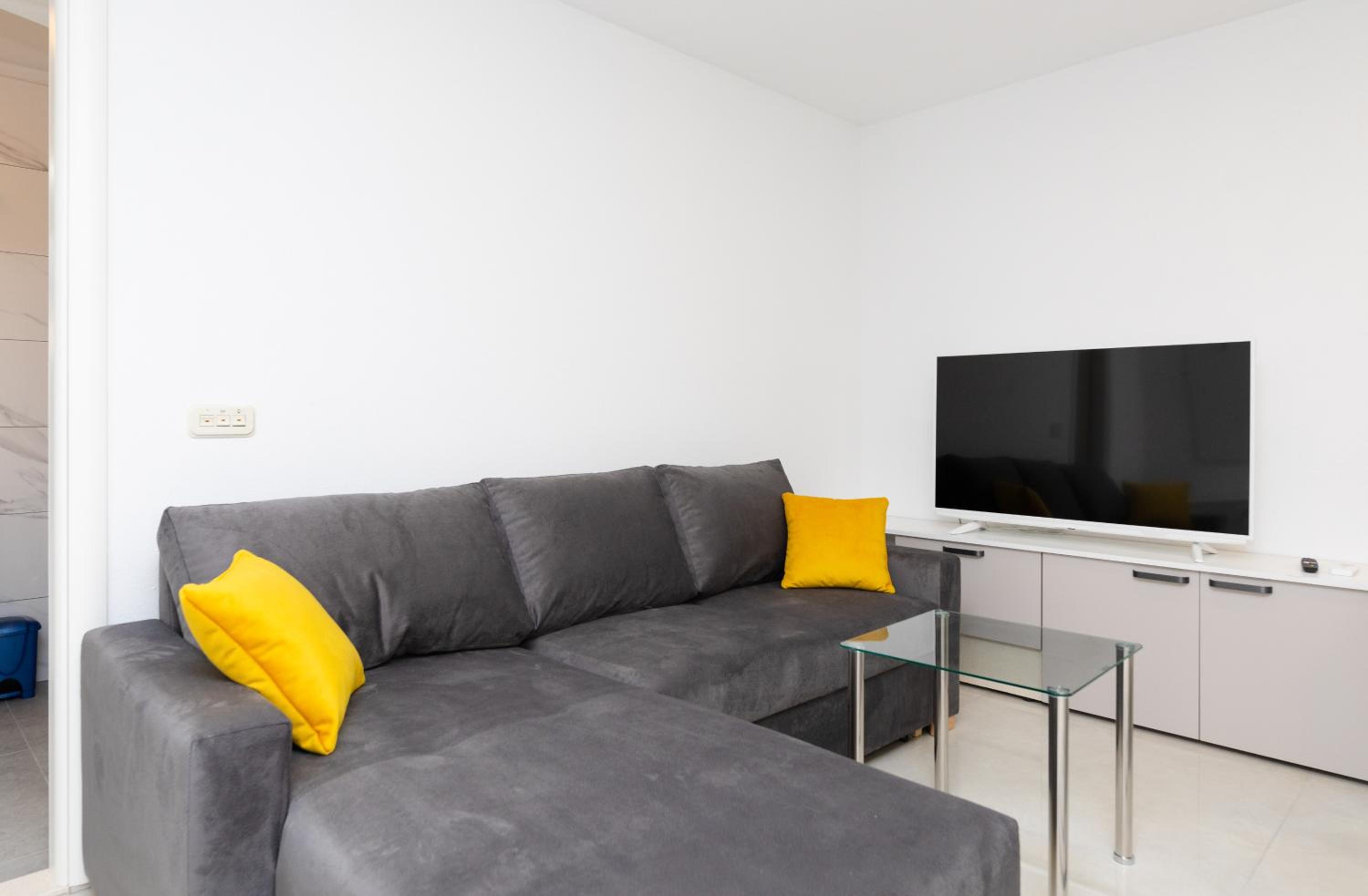Apartmani Čanaki Supetar view 4