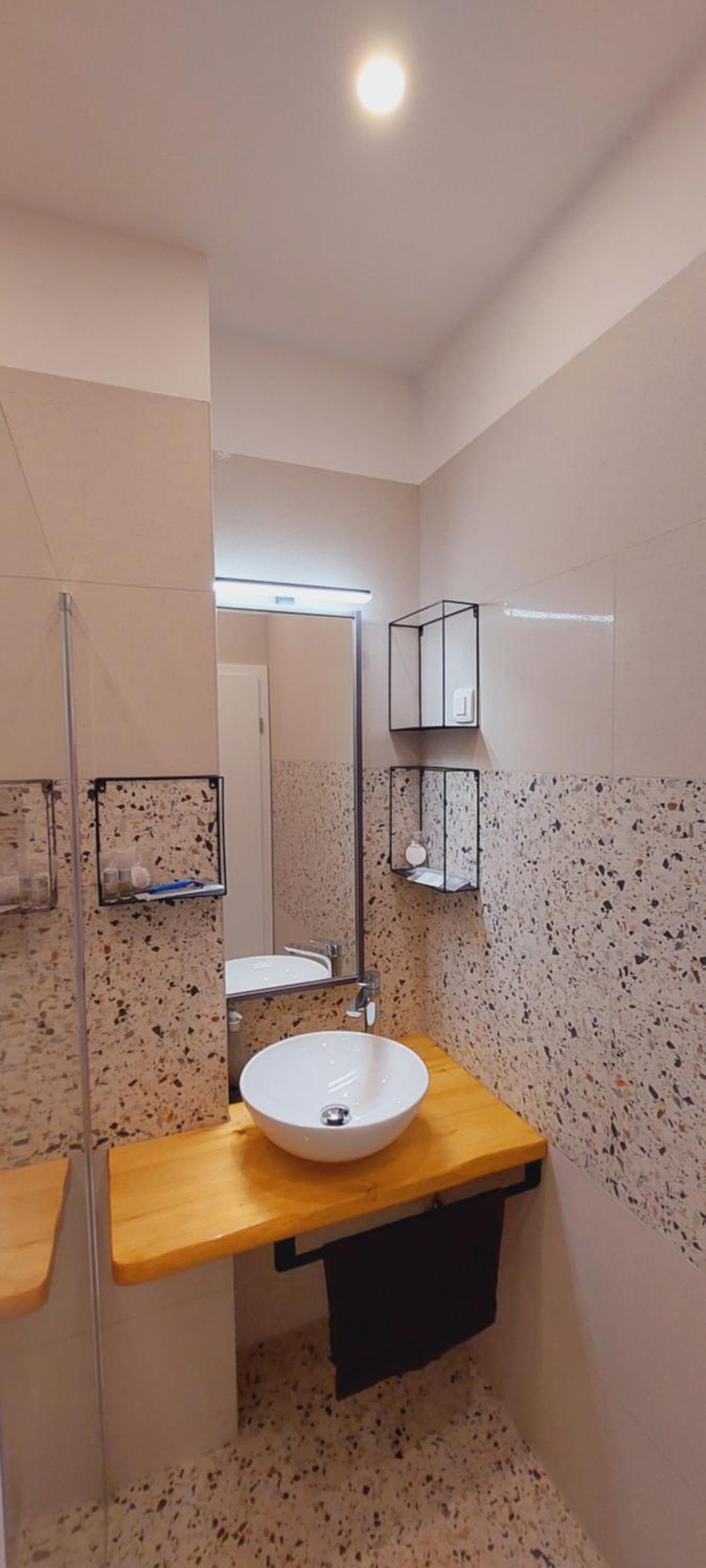 Photo 43