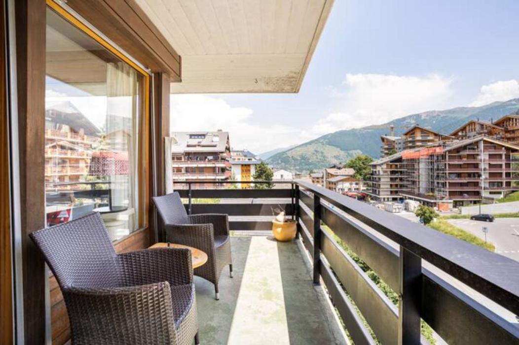 Center of Nendaz ! Apartment 2 rooms with balcony view 3