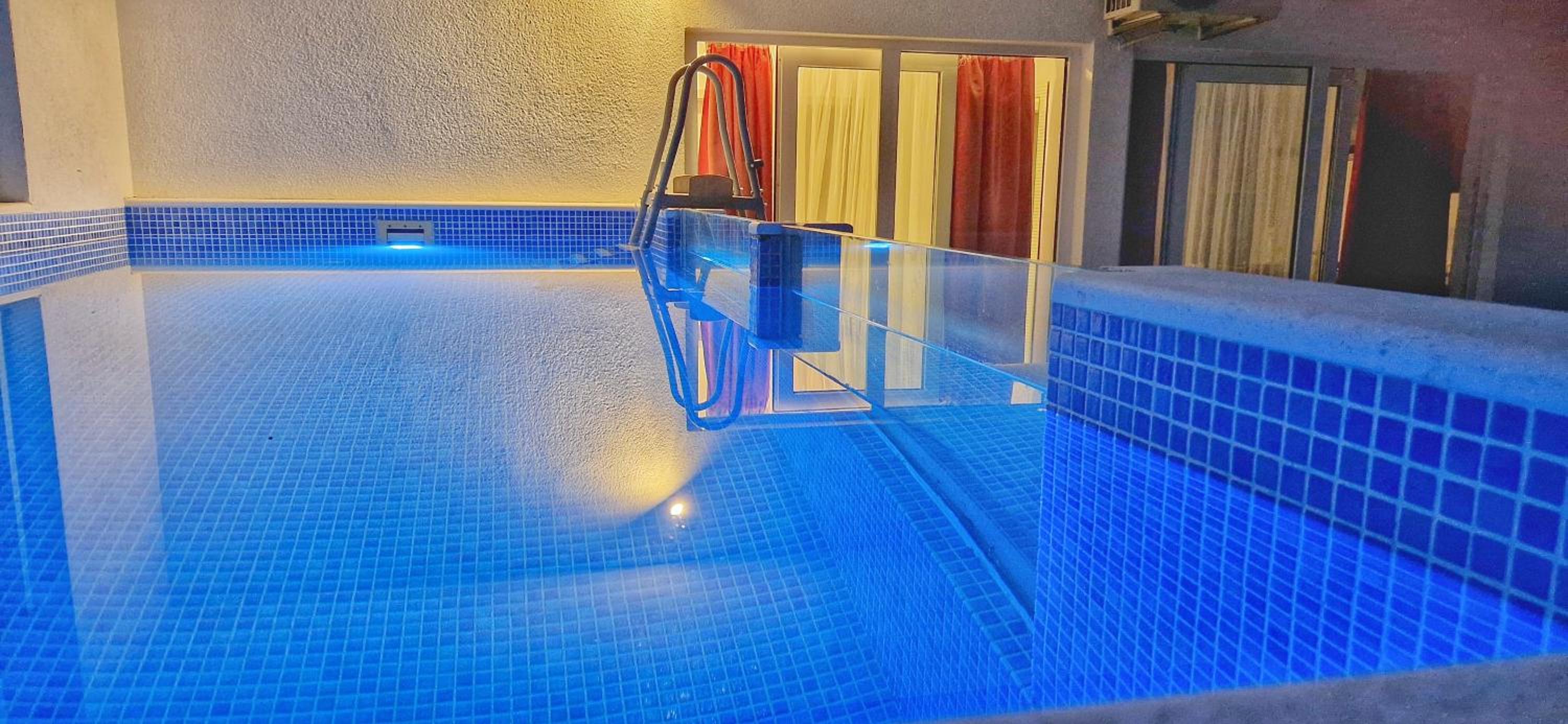 Luxury apartment Maestral - private pool view 4