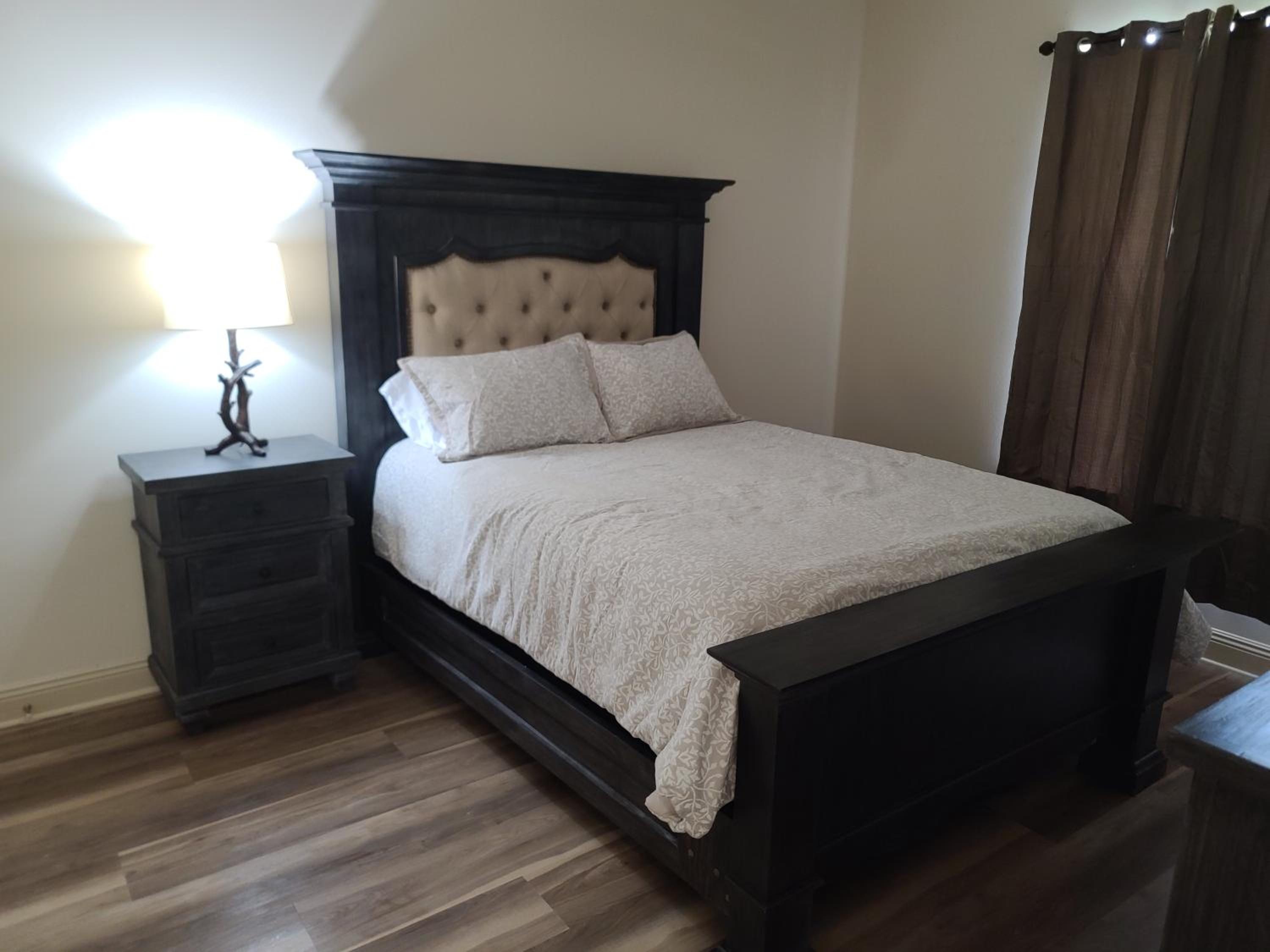 Chateau 12 view 5