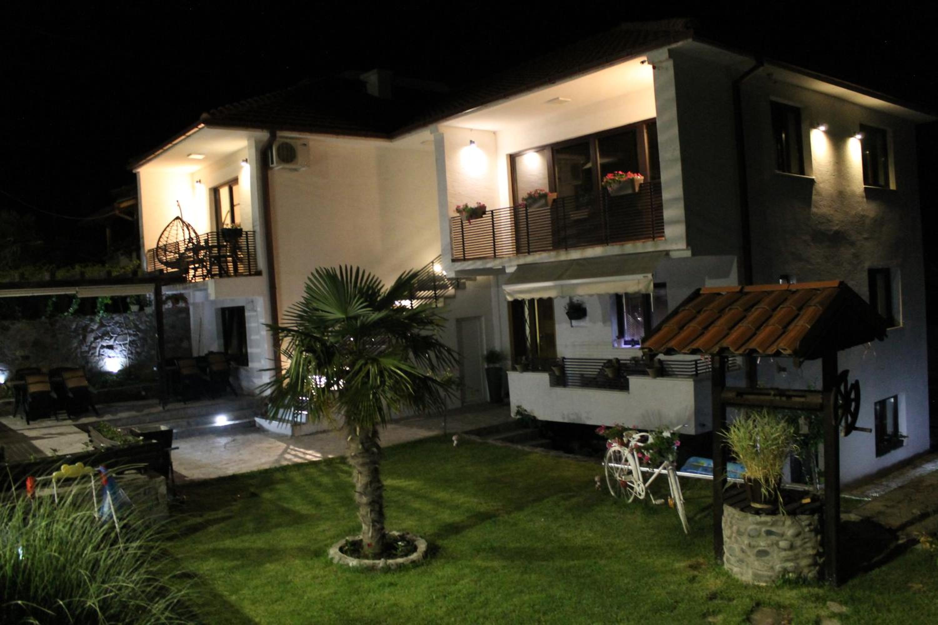 Belov Rooms and Apartments, photo 44