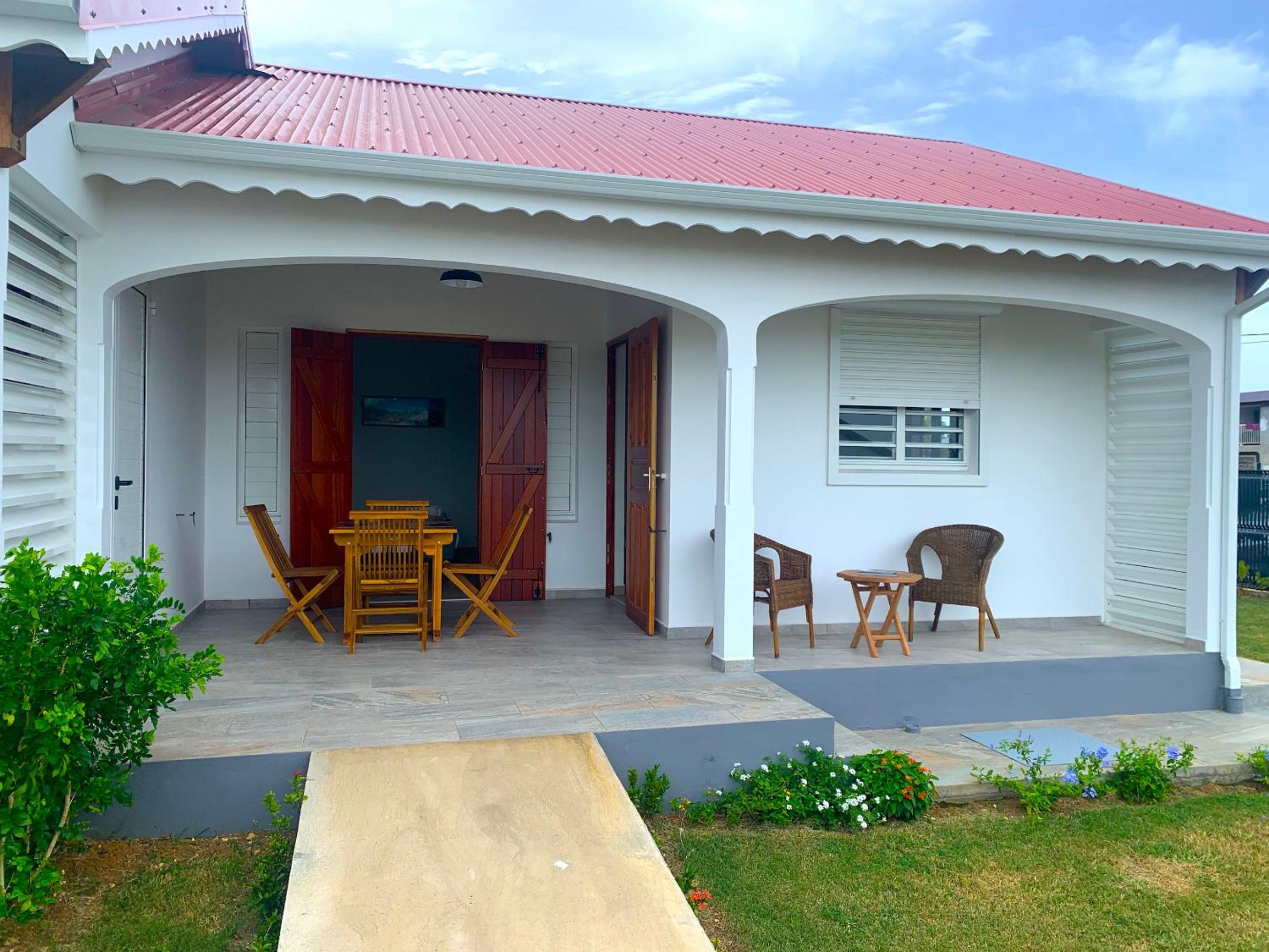 GITES CASUARINA view 2