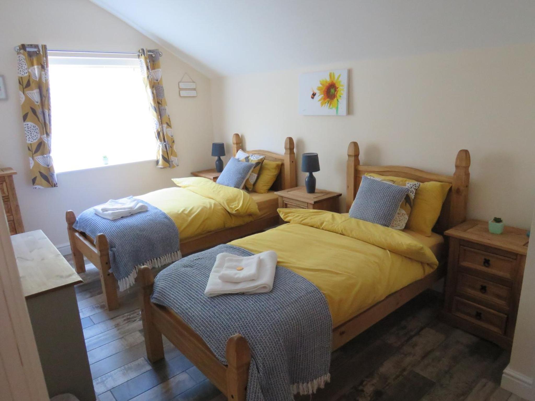 The Feed Room At Eastmoor Farm Fully Renovated Fully Equipped 2 Bed Luxury Mews Cottage 1 Mile from the Beach view 5