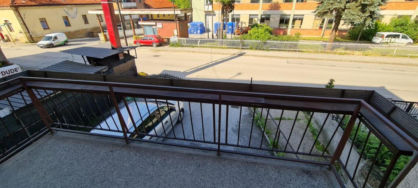 Photo 18