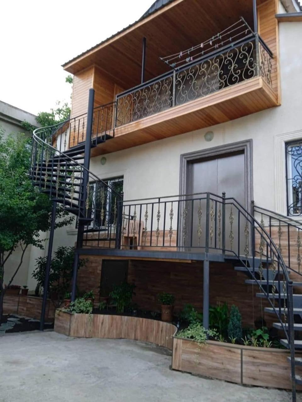 Isolated second floor for rent with separate kitchen and bathroom view 3