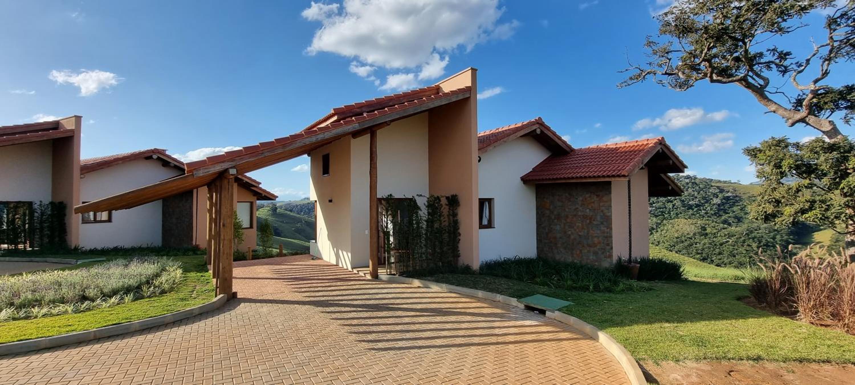 Lavandas de Cunha Pousada Boutique