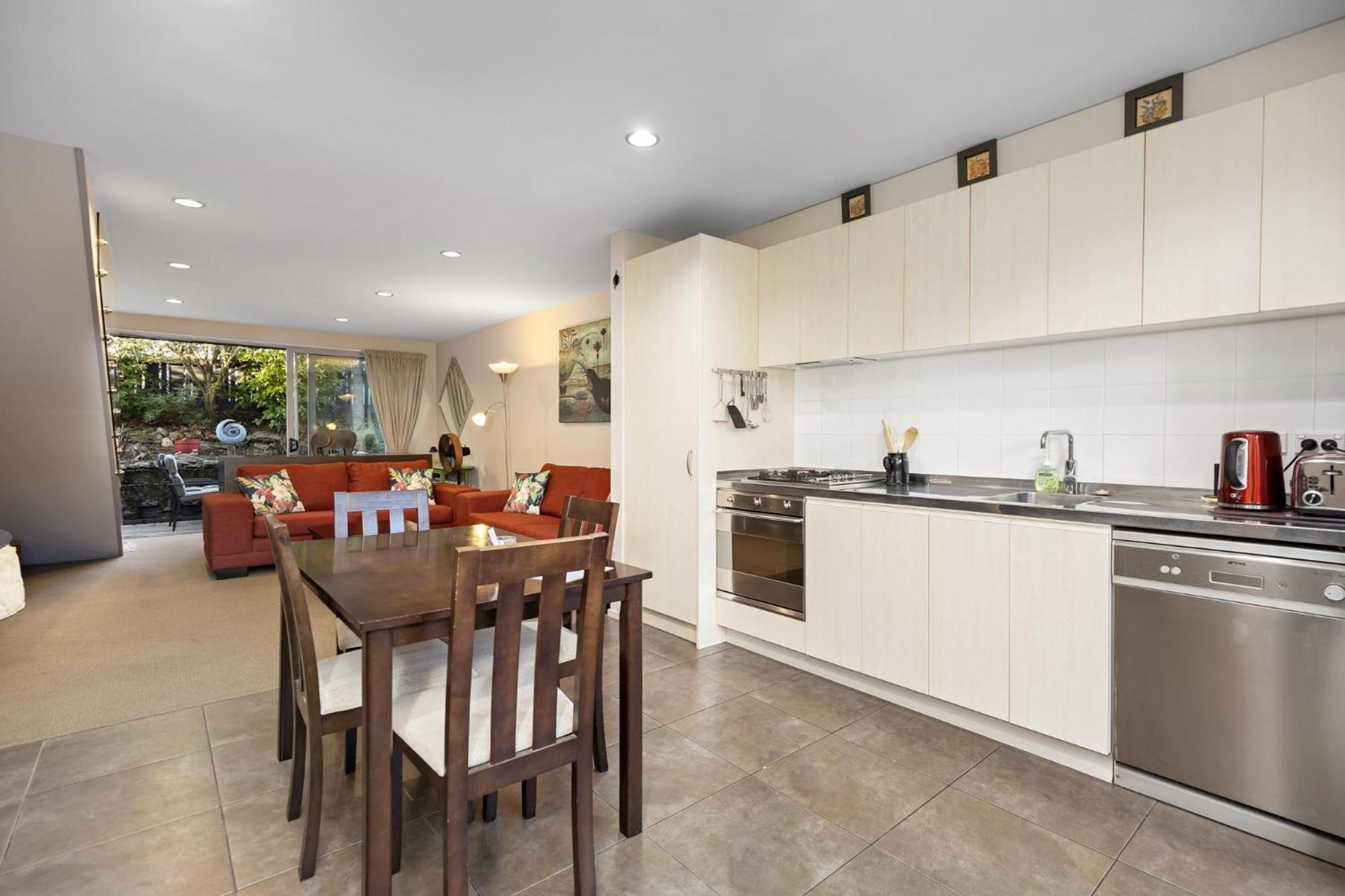 Central Wanaka Villa