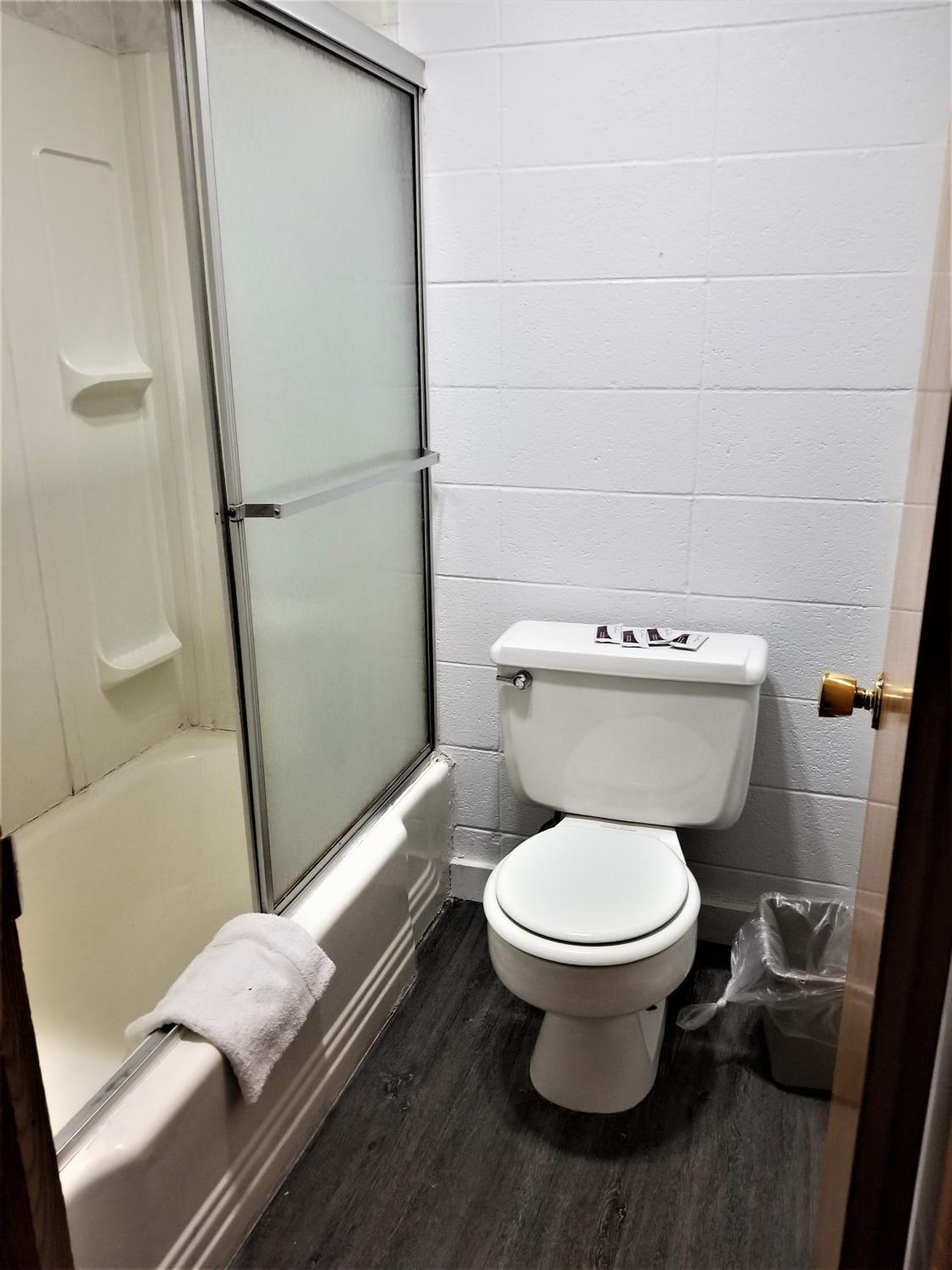 Town House Motor Inn