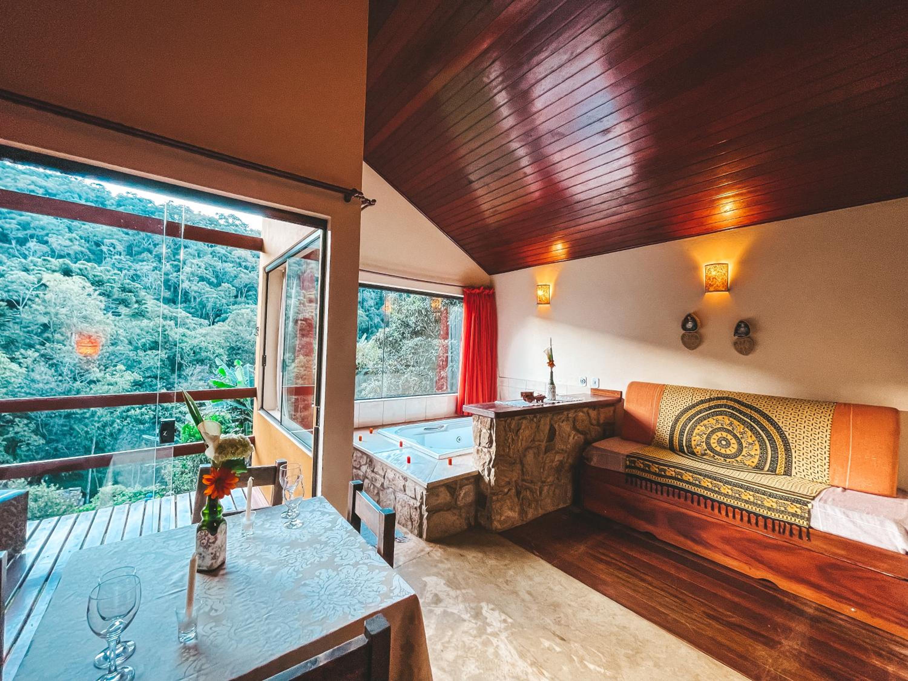 Pousada Toca da Onça