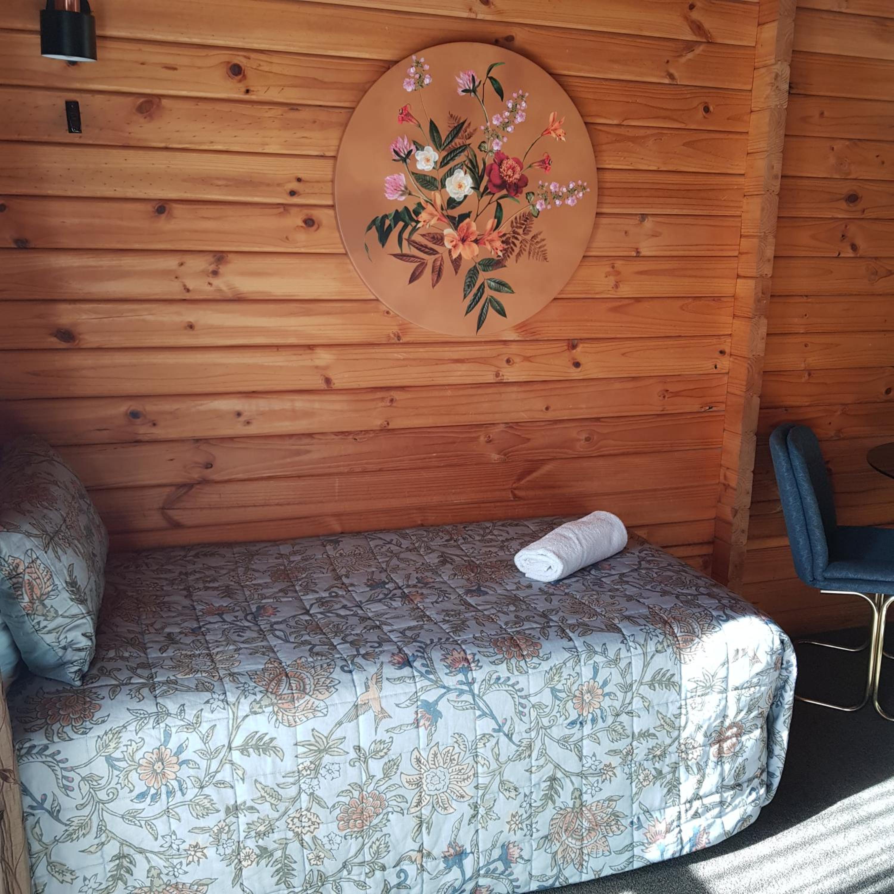 Alpine Lodge Motel