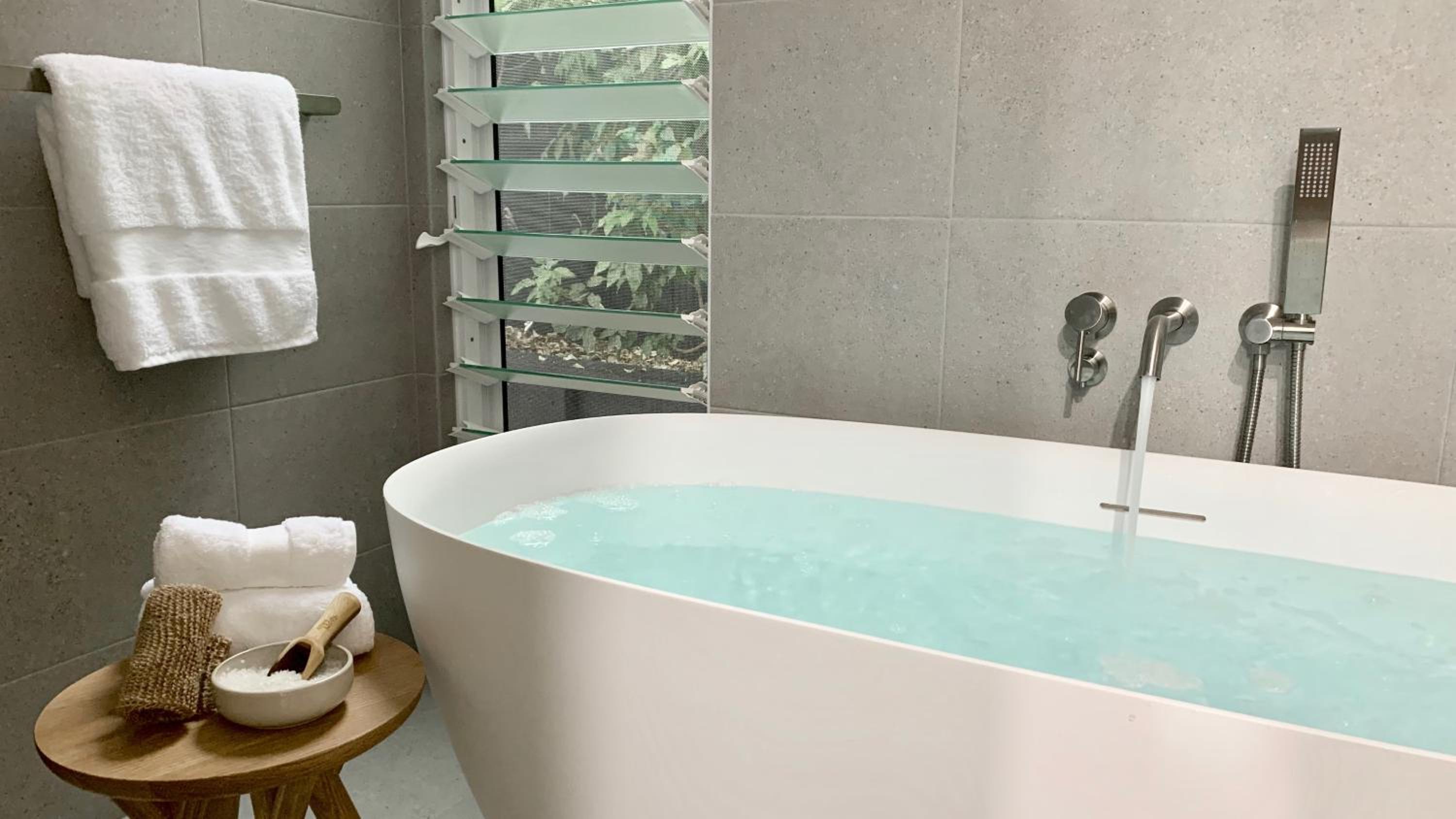 Trinity Beach Vacations - Bellbry Lodge - Property Image 9