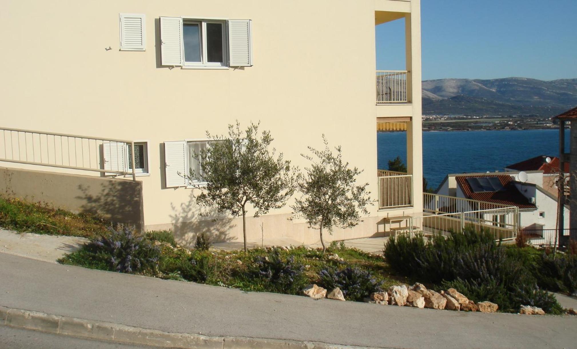 Photo 42