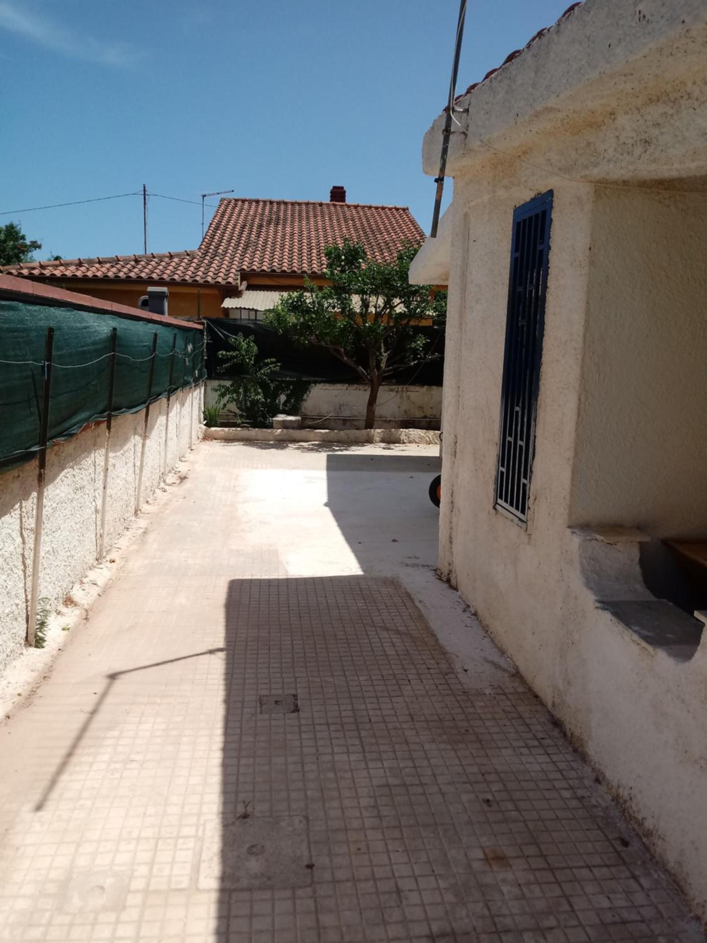 Beautiful 4-Bed Villa in Noto view 5