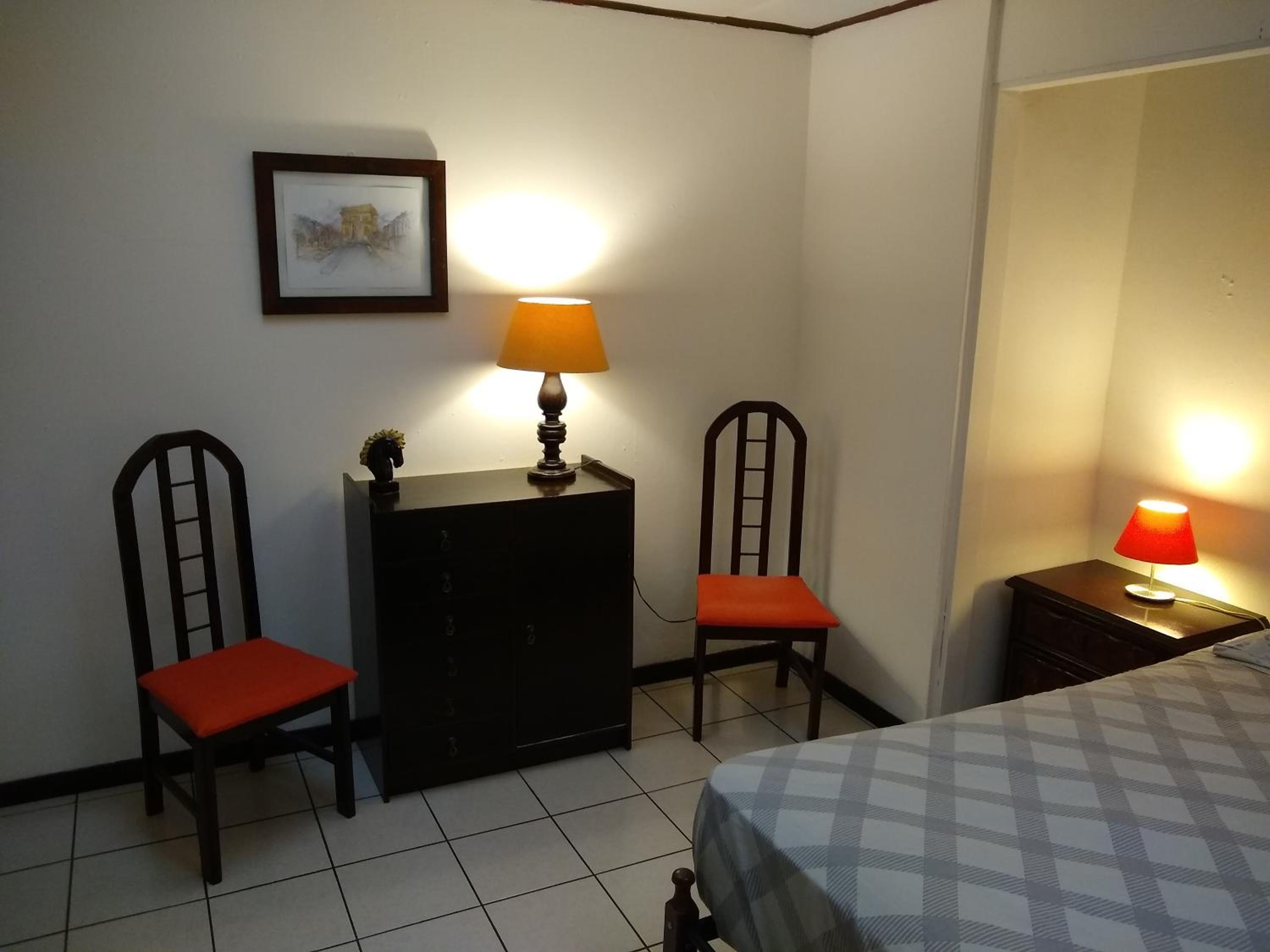 Privado apartamento, cómodo y excelente ubicación. view 3
