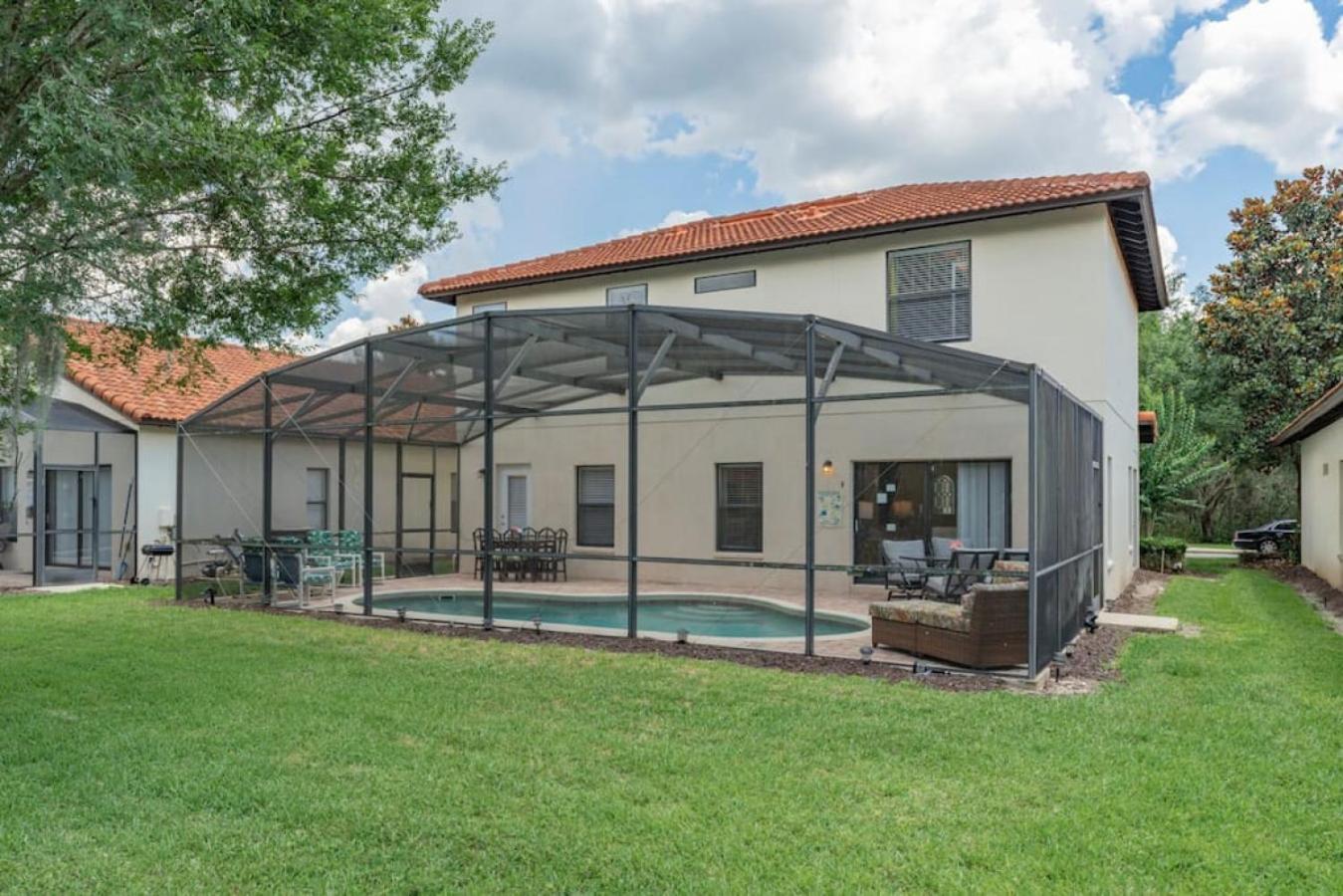 Romantic forest view 5BR Minutes to Disney
