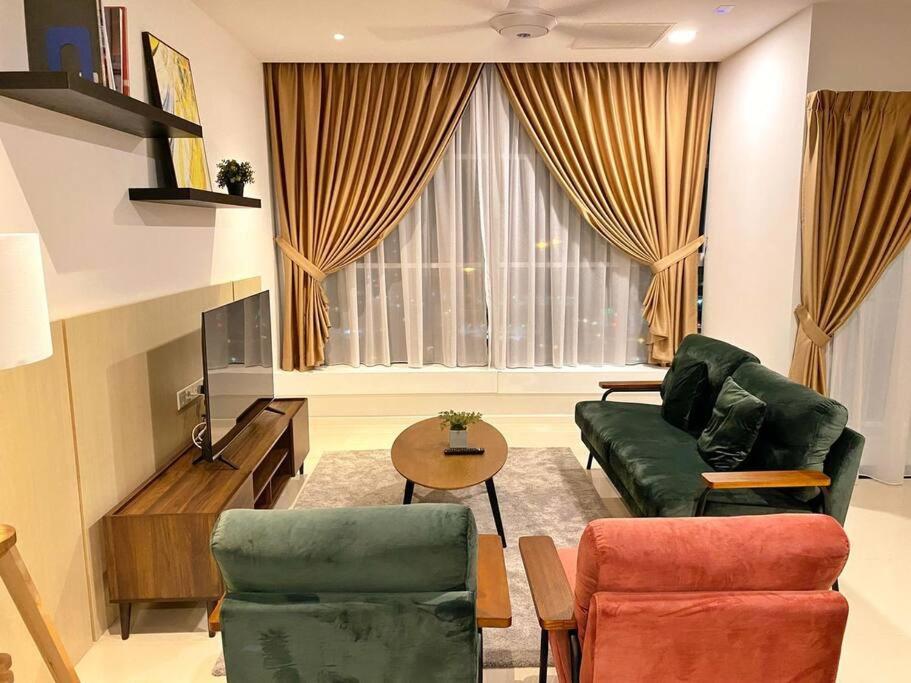 Suasana Suites【Modern 2B】 by SC Homestay