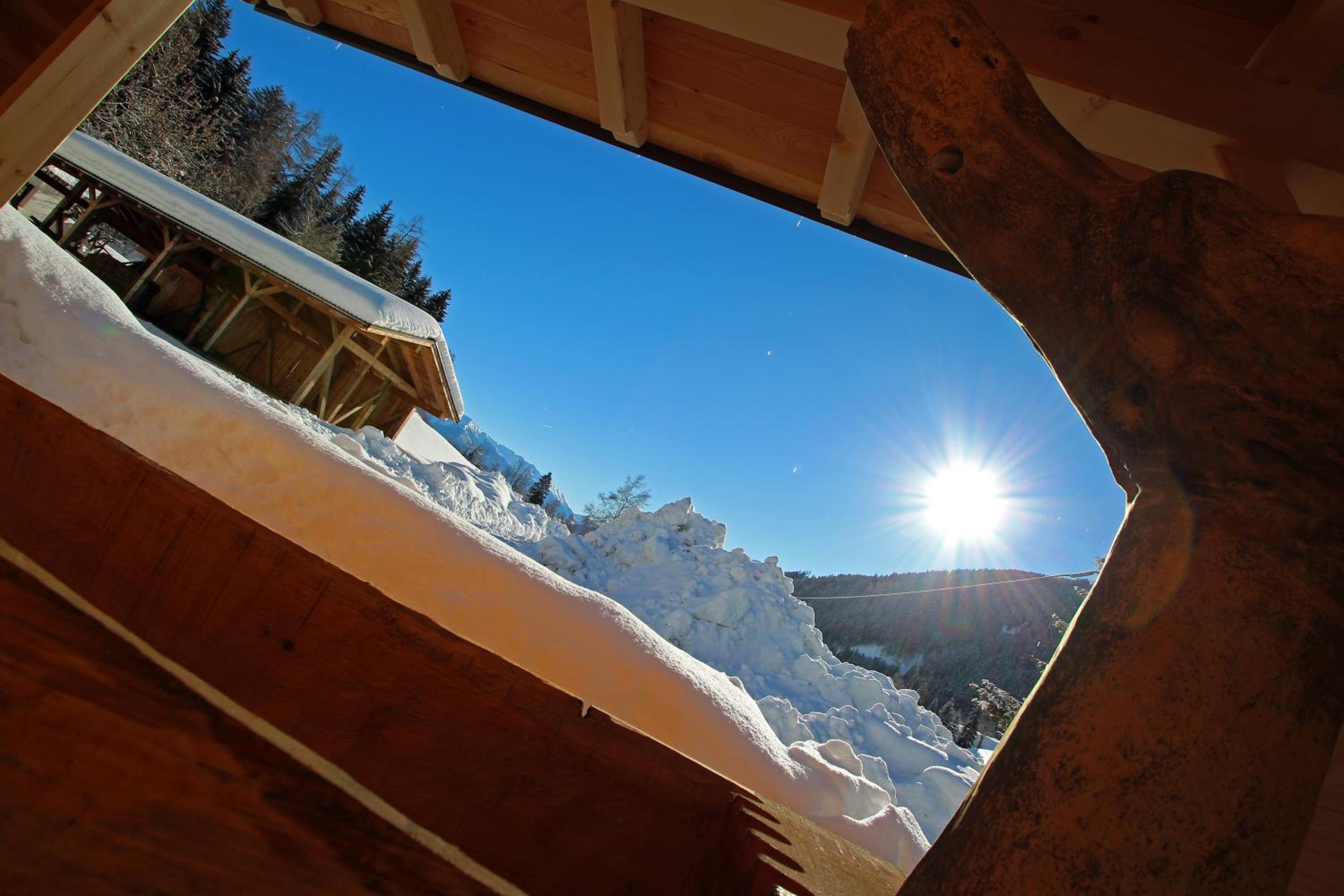 Wurzerhof Ratschings, ruhige Ferienwohnungen am Bauernhof mit Bergblick nahe Wander- & Skigebiet