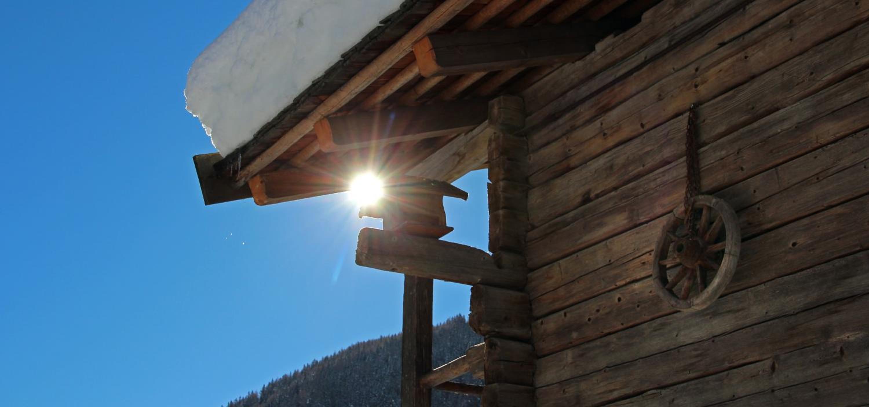 Wurzerhof Ratschings, ruhige Ferienwohnungen am Bauernhof mit Bergblick nahe Wander- & Skigebiet