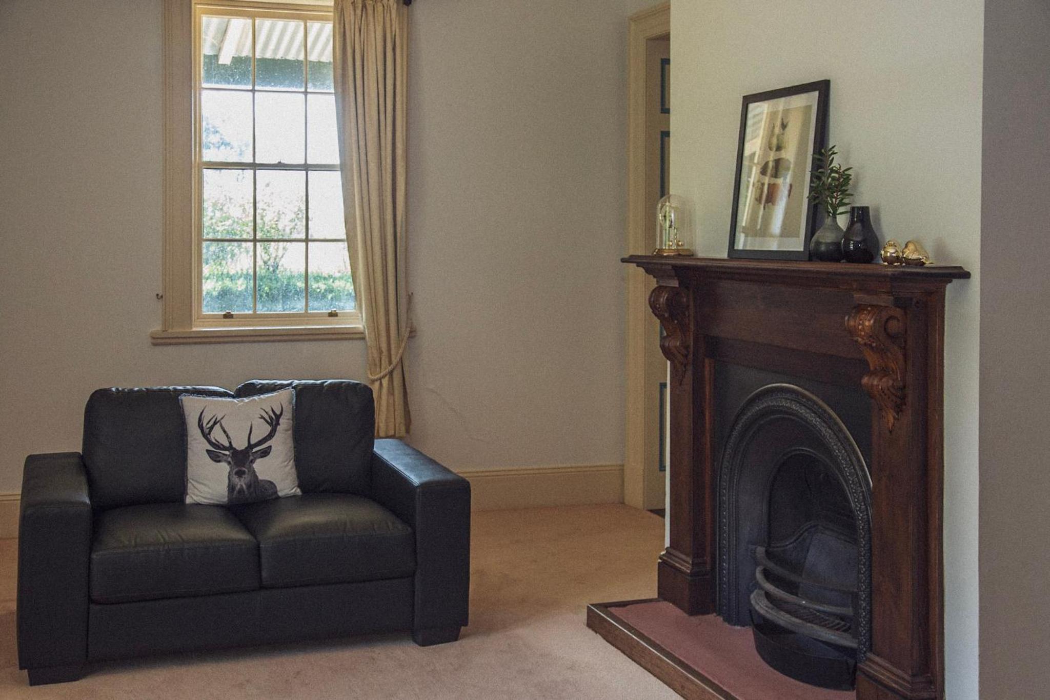 CLAYFIELD HOMESTEAD - rustic country accommodation