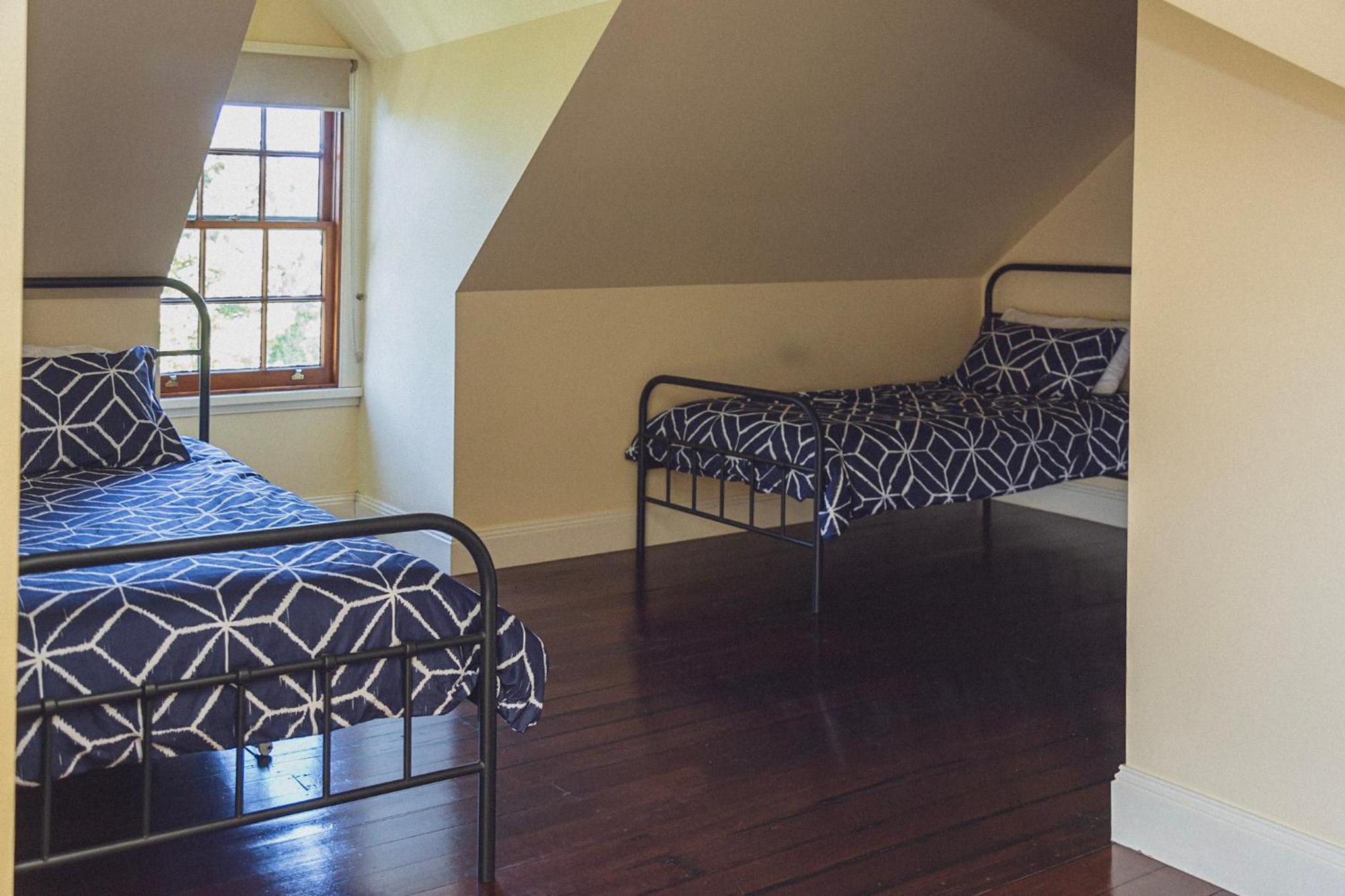 CLAYFIELD HOMESTEAD - rustic country accommodation