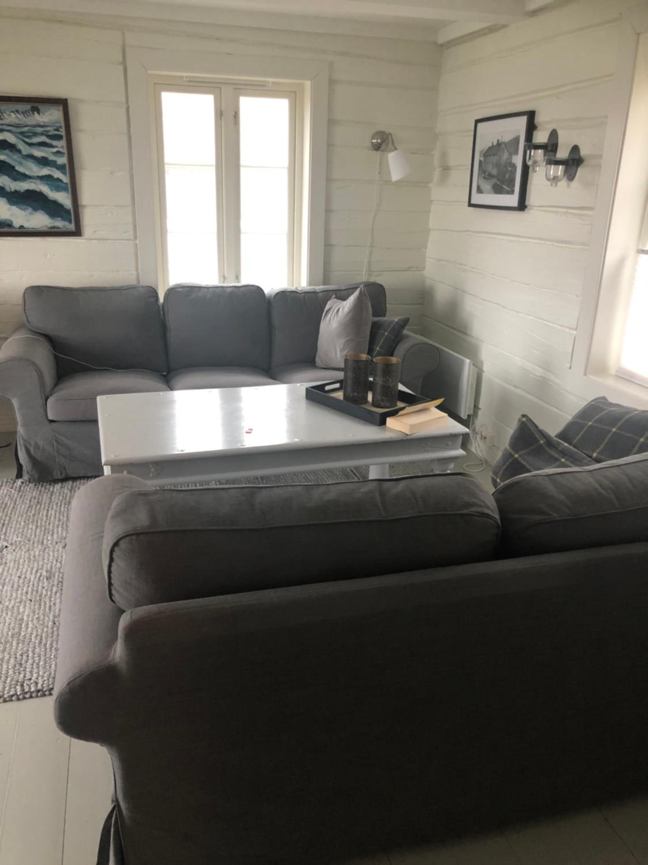 Vettingstua, beautiful house down by the sea.