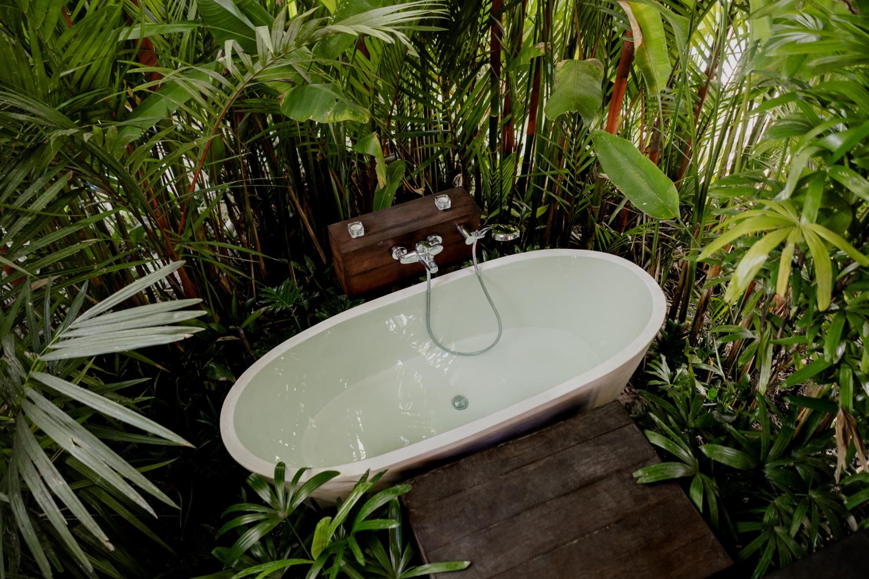 Earthship Ubud Eco Villa, Ubud - 11