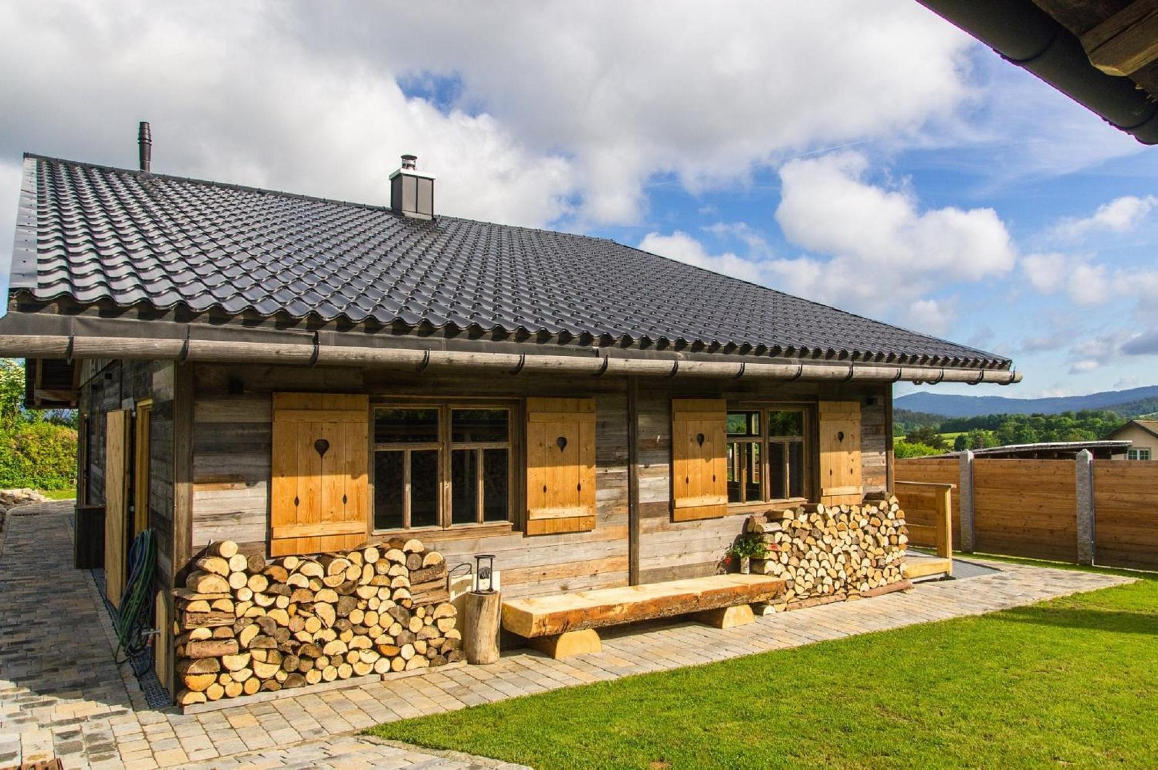 Chalet am Ölberg mit Badefass und Altholzsauna