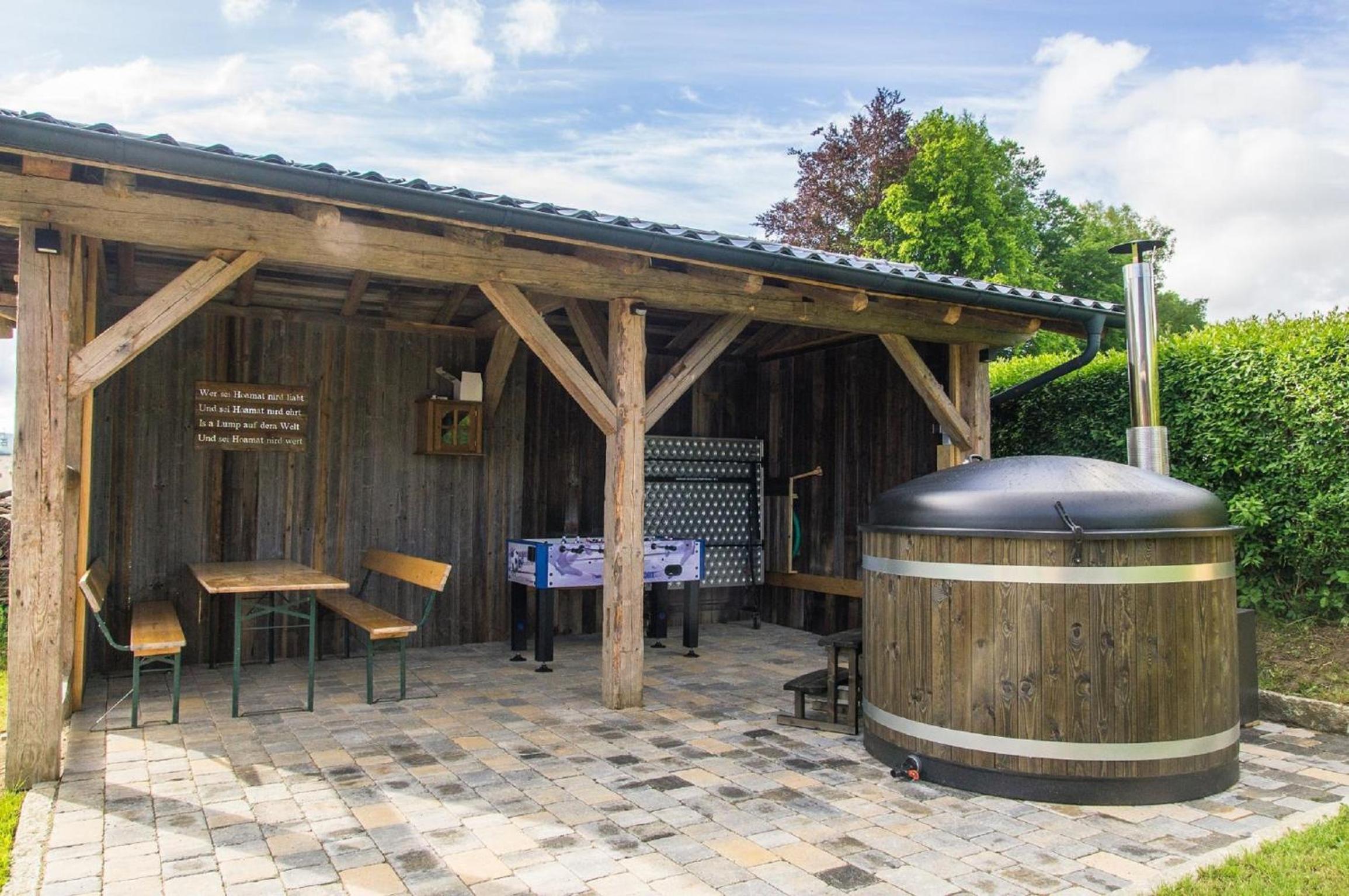 Chalet am Ölberg mit Badefass und Altholzsauna