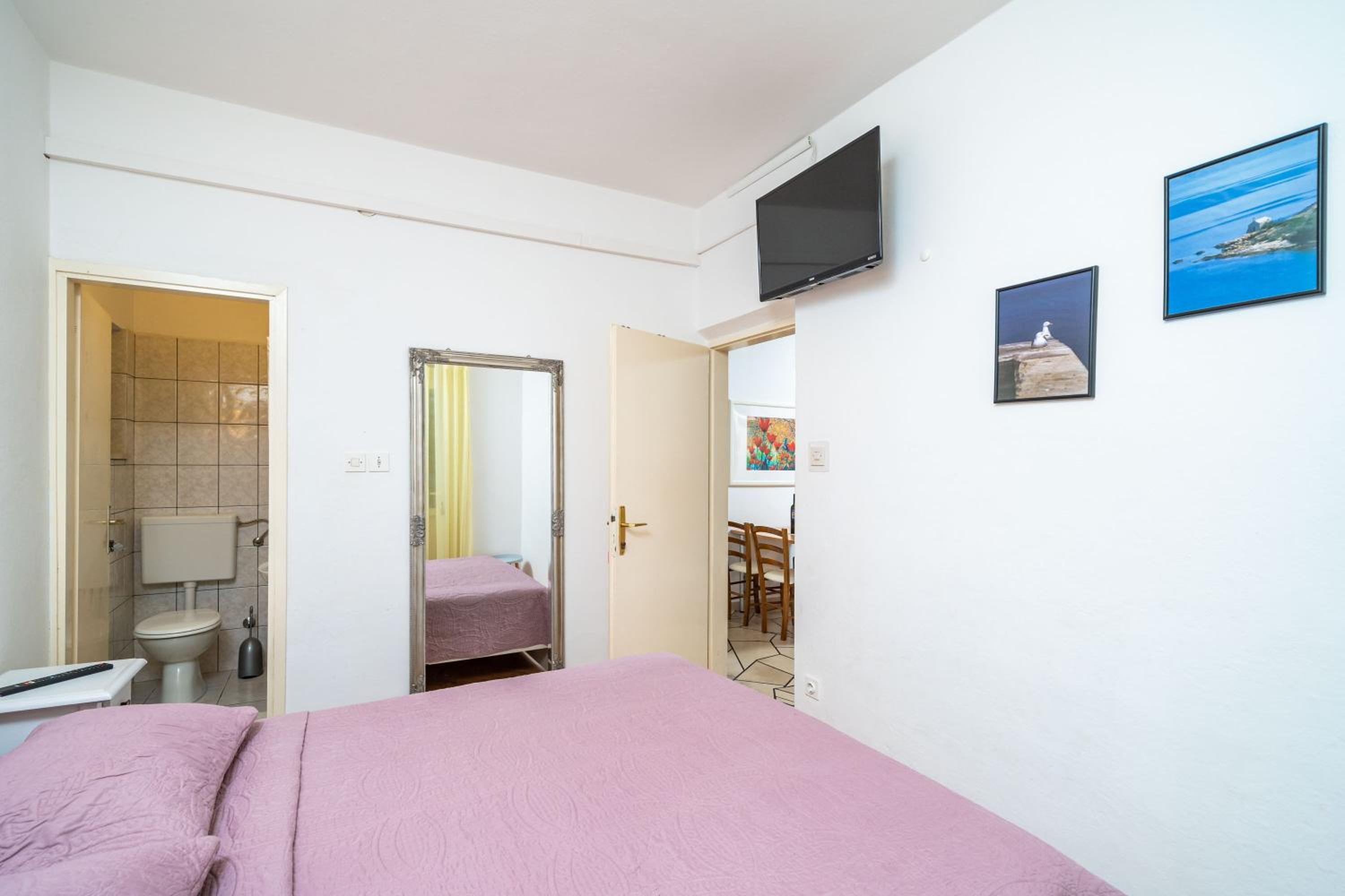 Photo 28