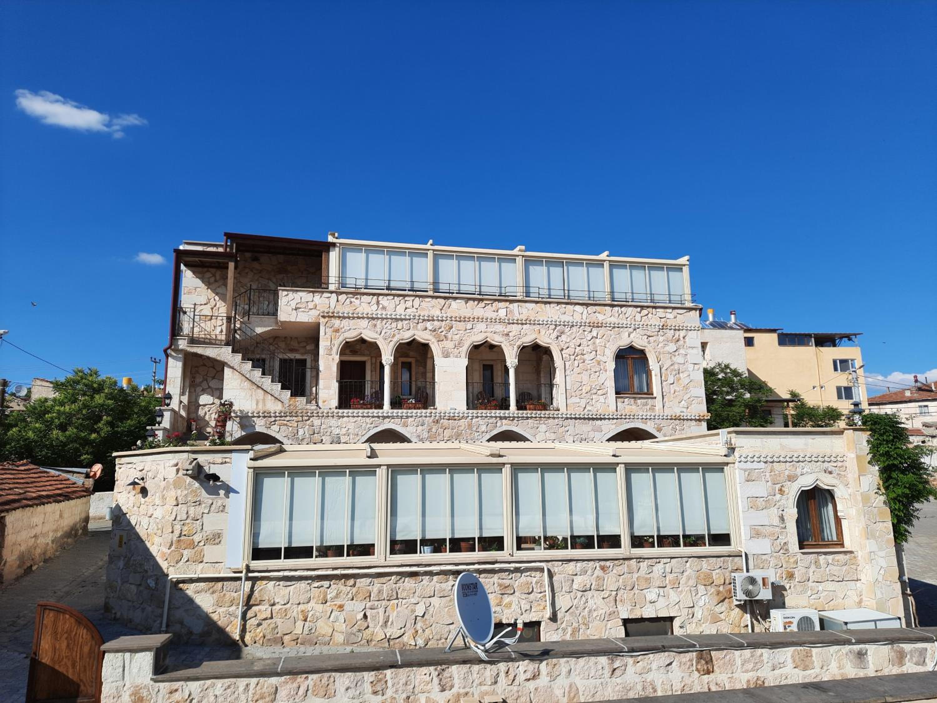 Hikmet's House