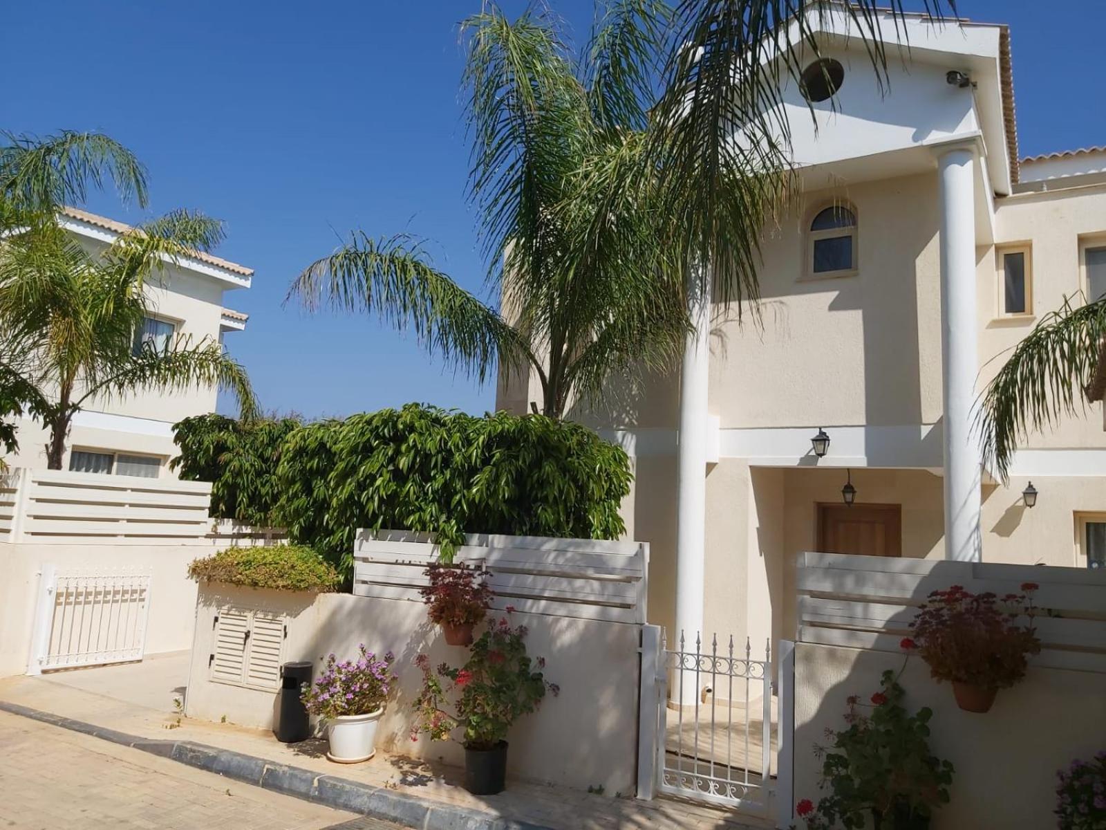 Anthorina Villa 8 view 4