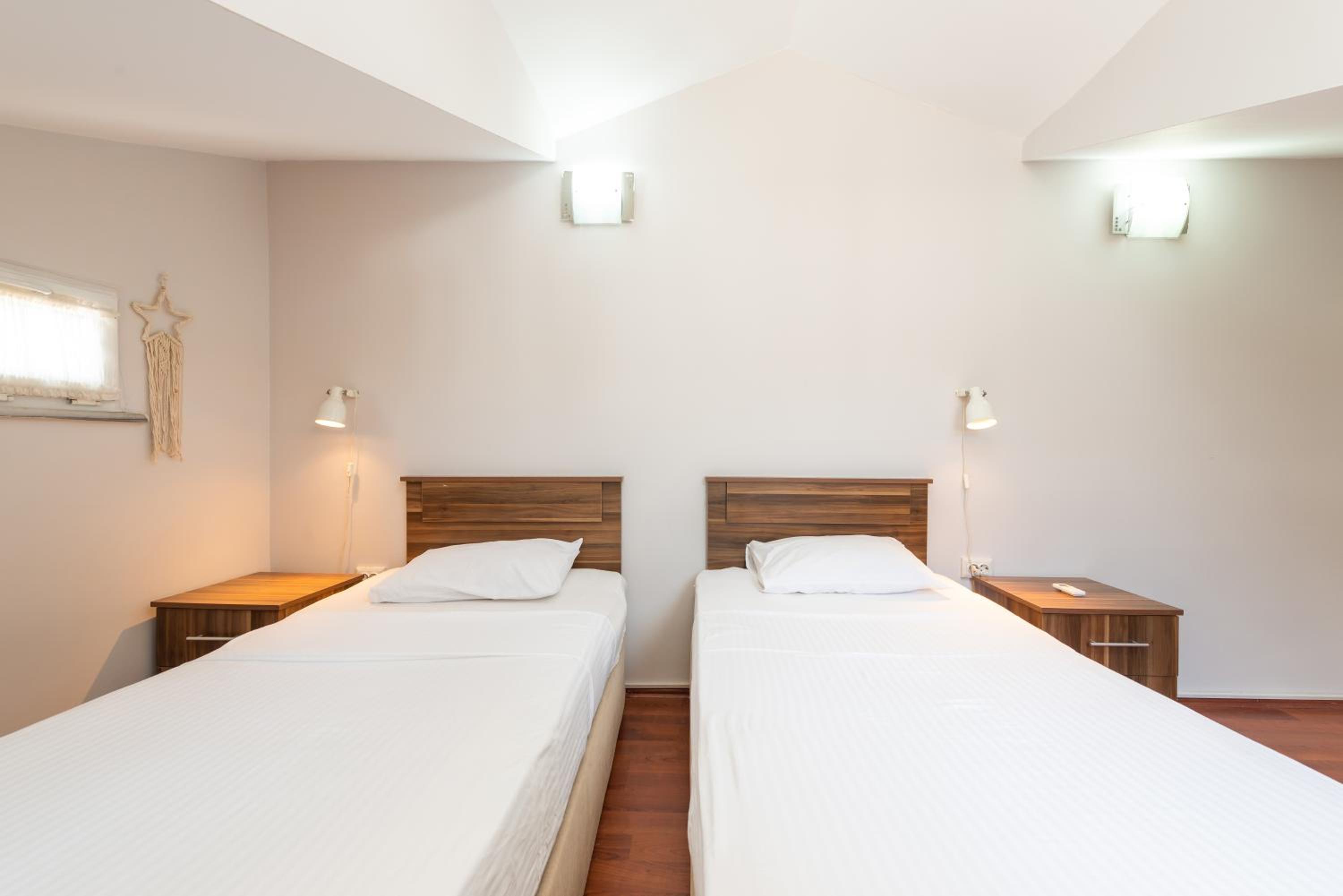 Dualis Hotel - Image 144