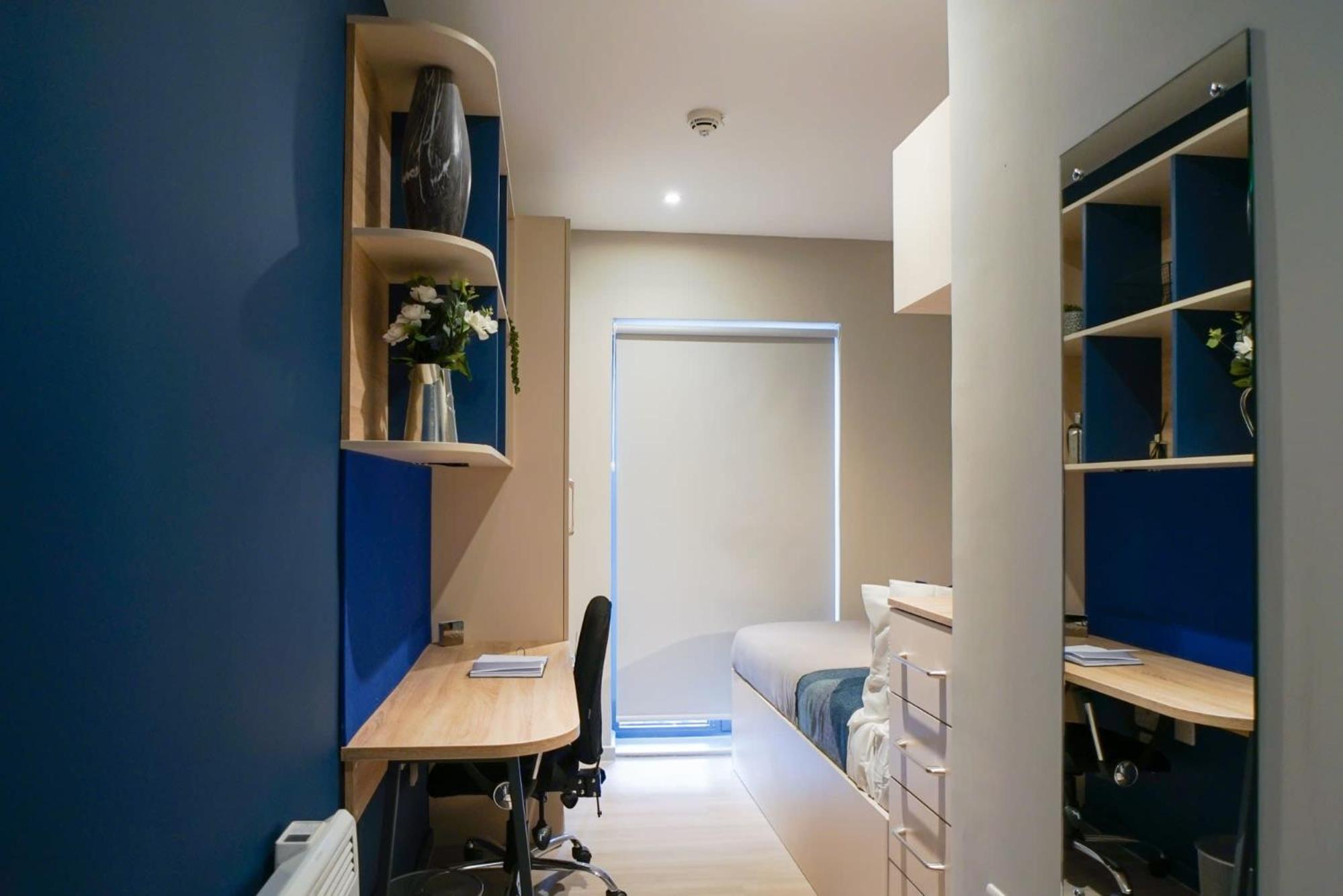 For Students Only - Straits Meadow in Edinburgh City Centre