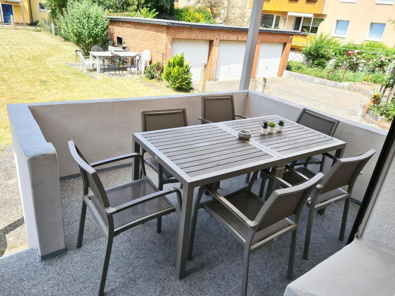 3 room flat with terrace and garden