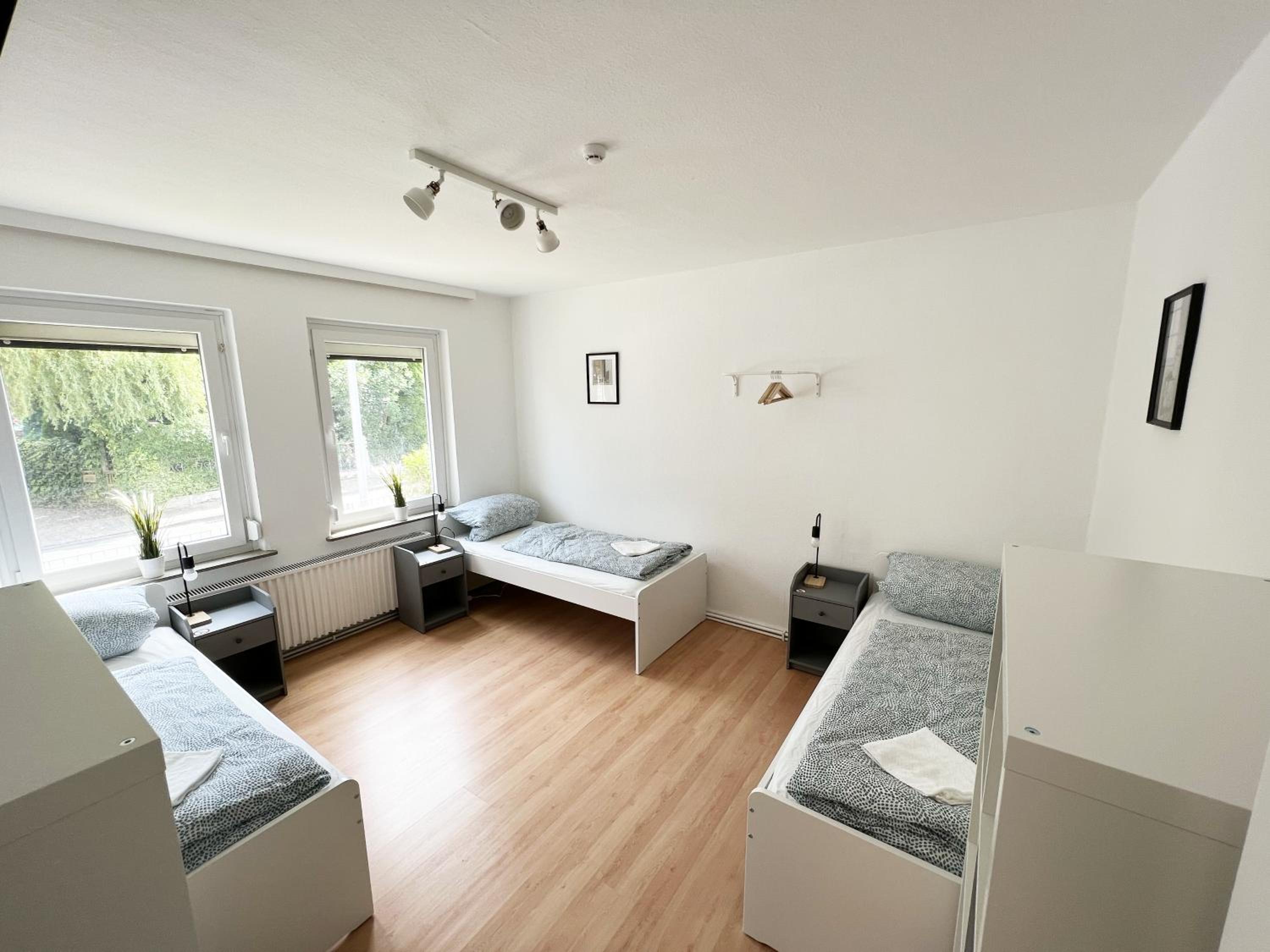 3 room flat with terrace and garden