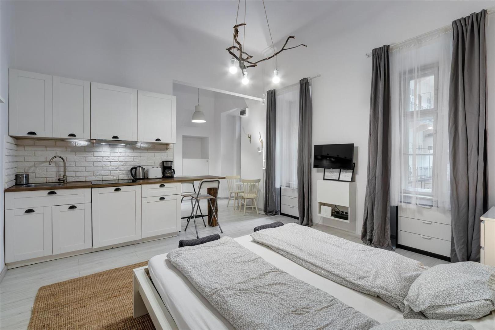 Timber Town Apartment