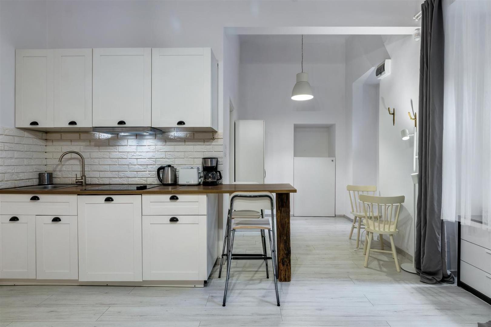 Timber Town Apartment