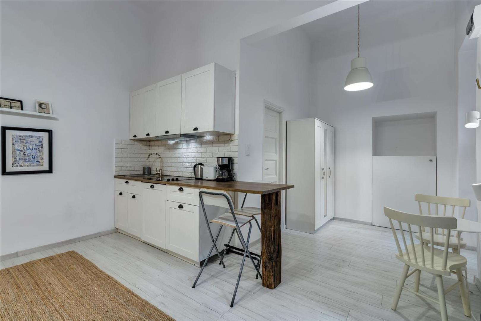 Timber Town Apartment