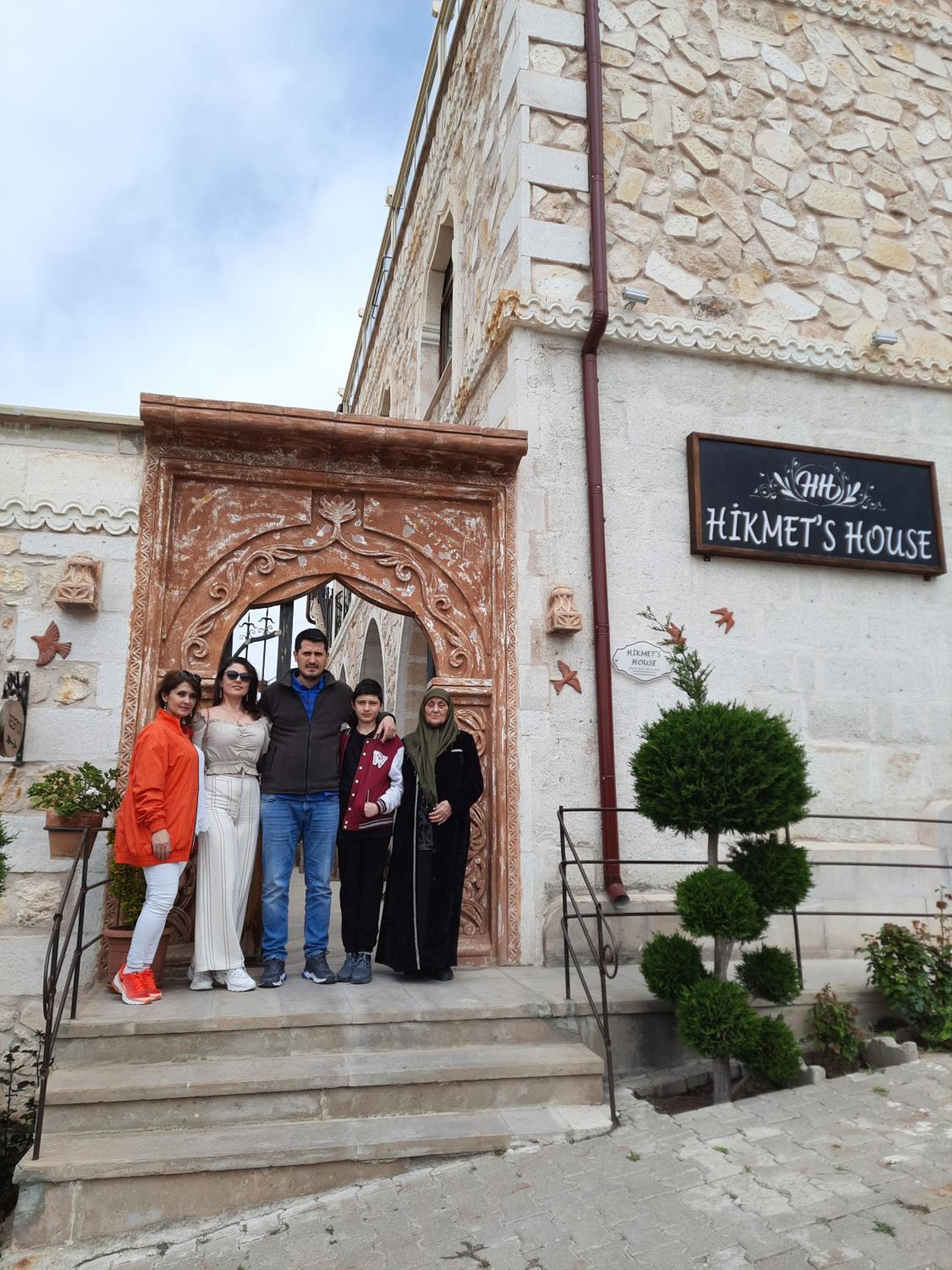 Hikmet's House