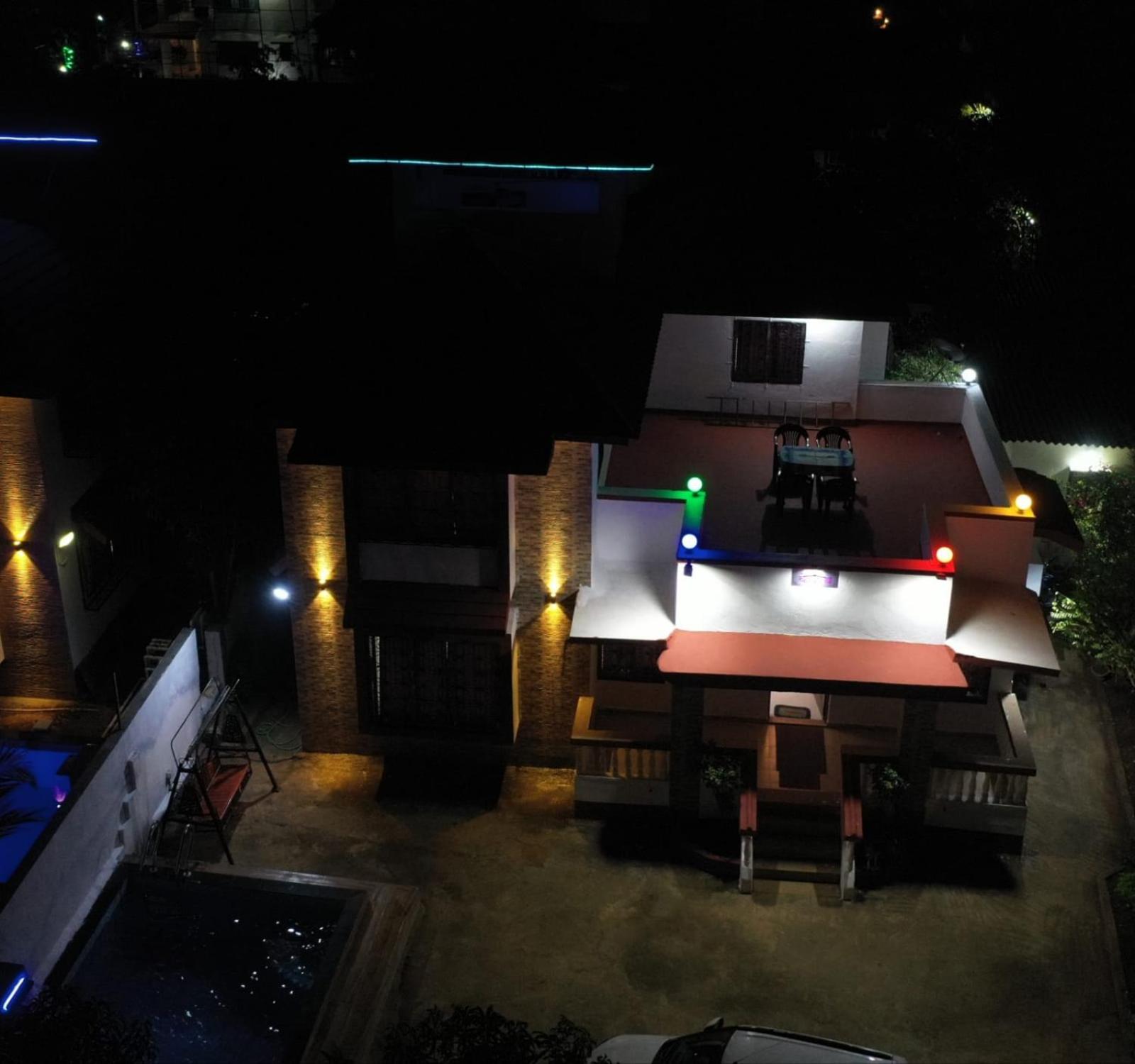 Photo 16