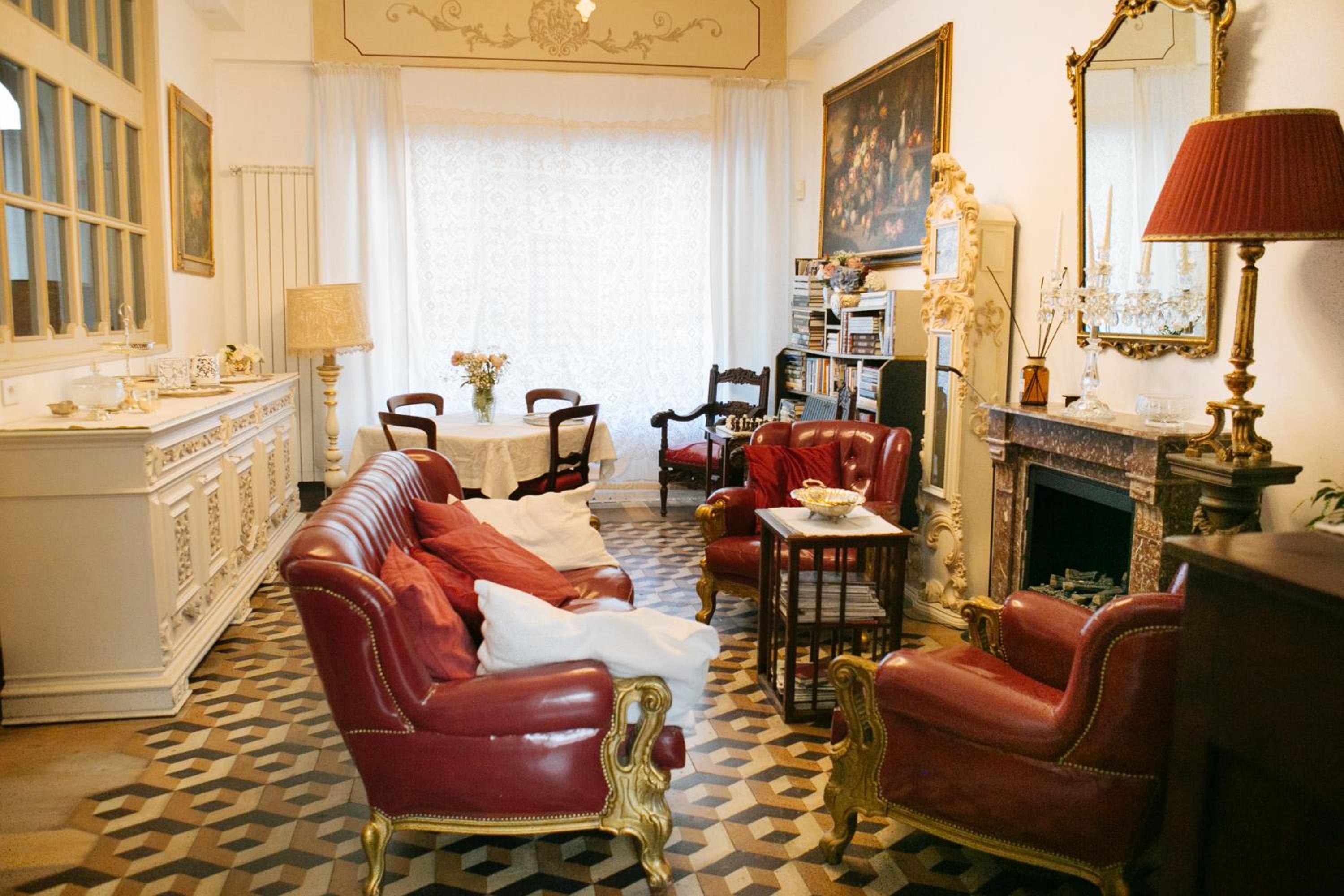 lounge