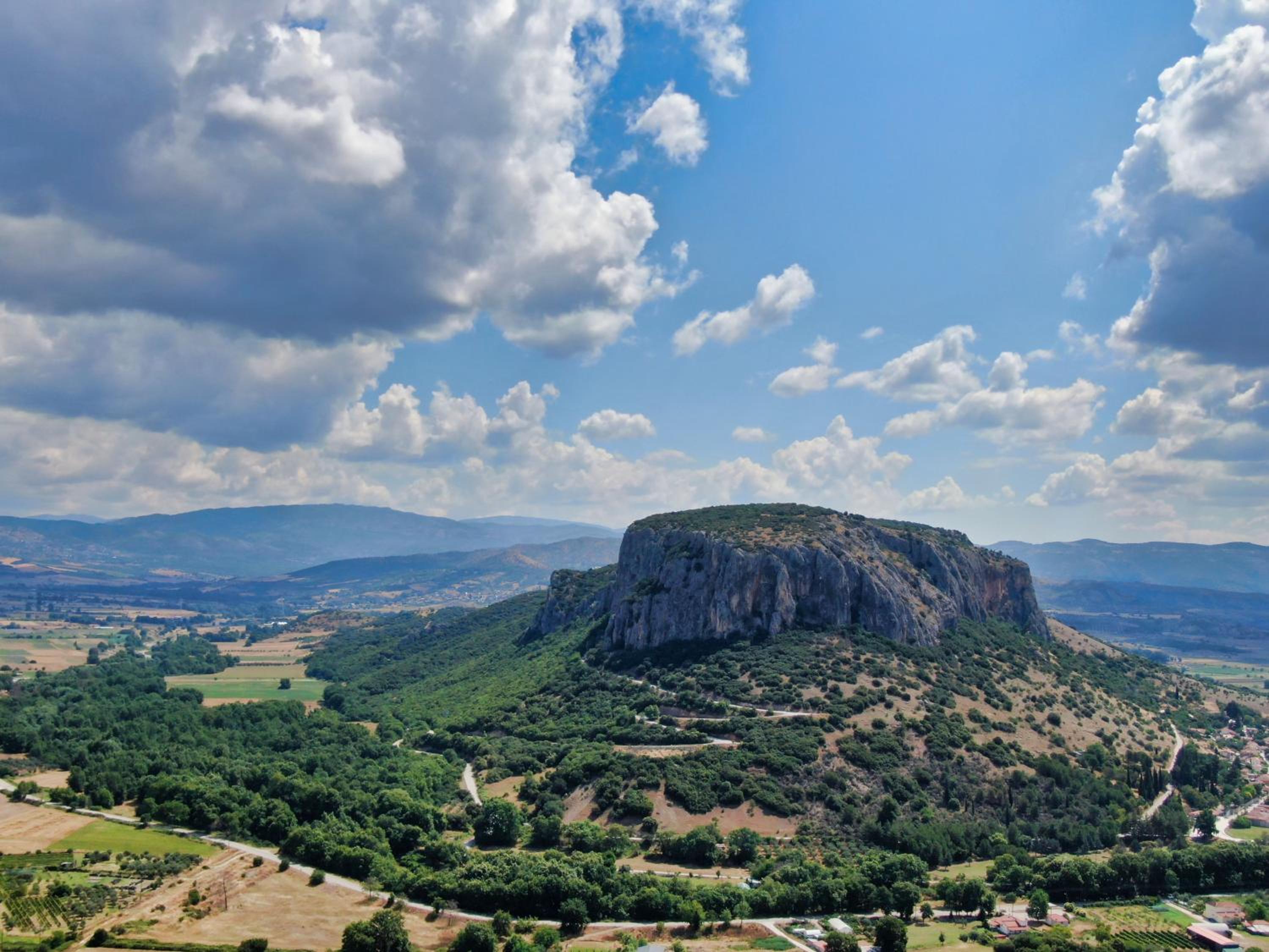 Spilaio at Meteora - Property Image 5