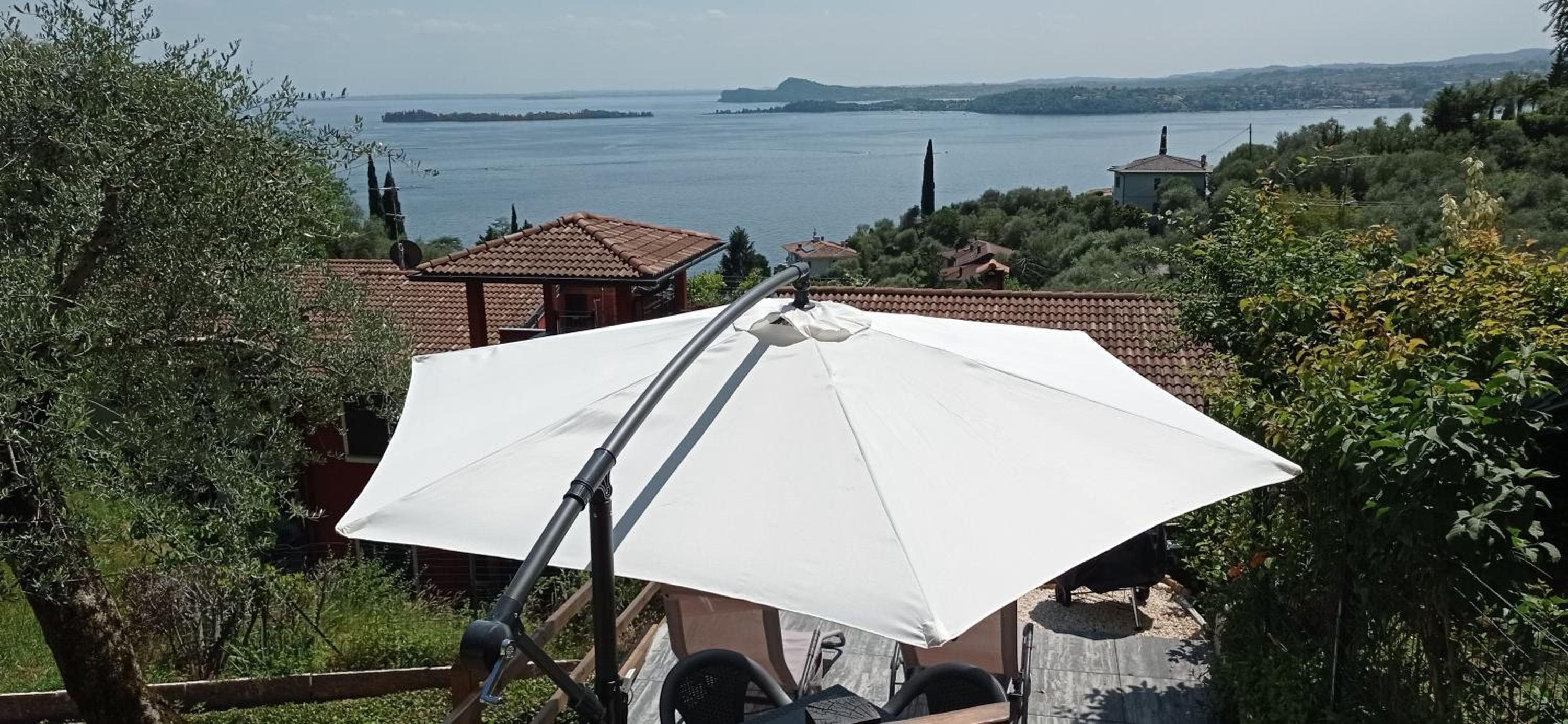 CasaAlma Pool, Terrace & Lakeview view 4
