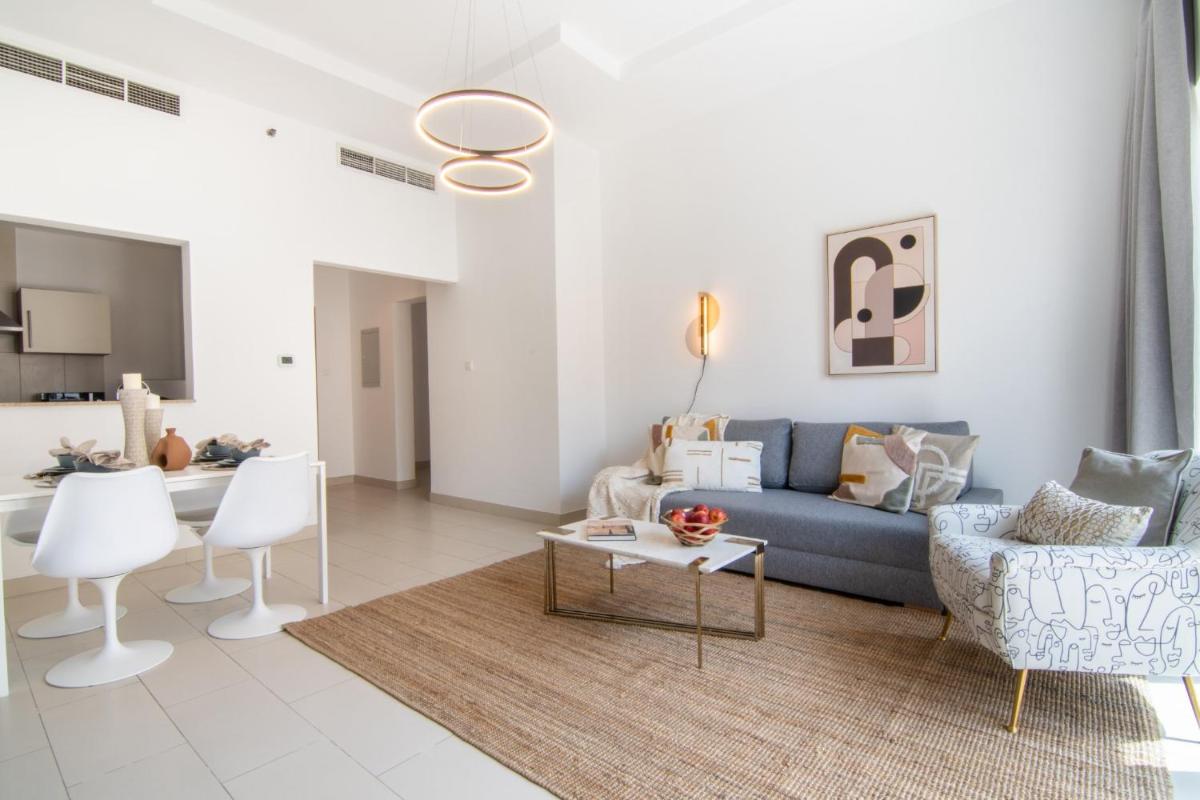 The Smart Concierge - Sandoval Gardens JVC